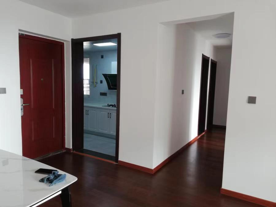 中海碧林湾 3室1厅1卫 96.00m&sup2;
