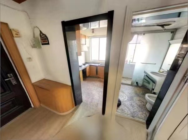 北濠桥东村 4室2厅1卫 160m&sup2;
