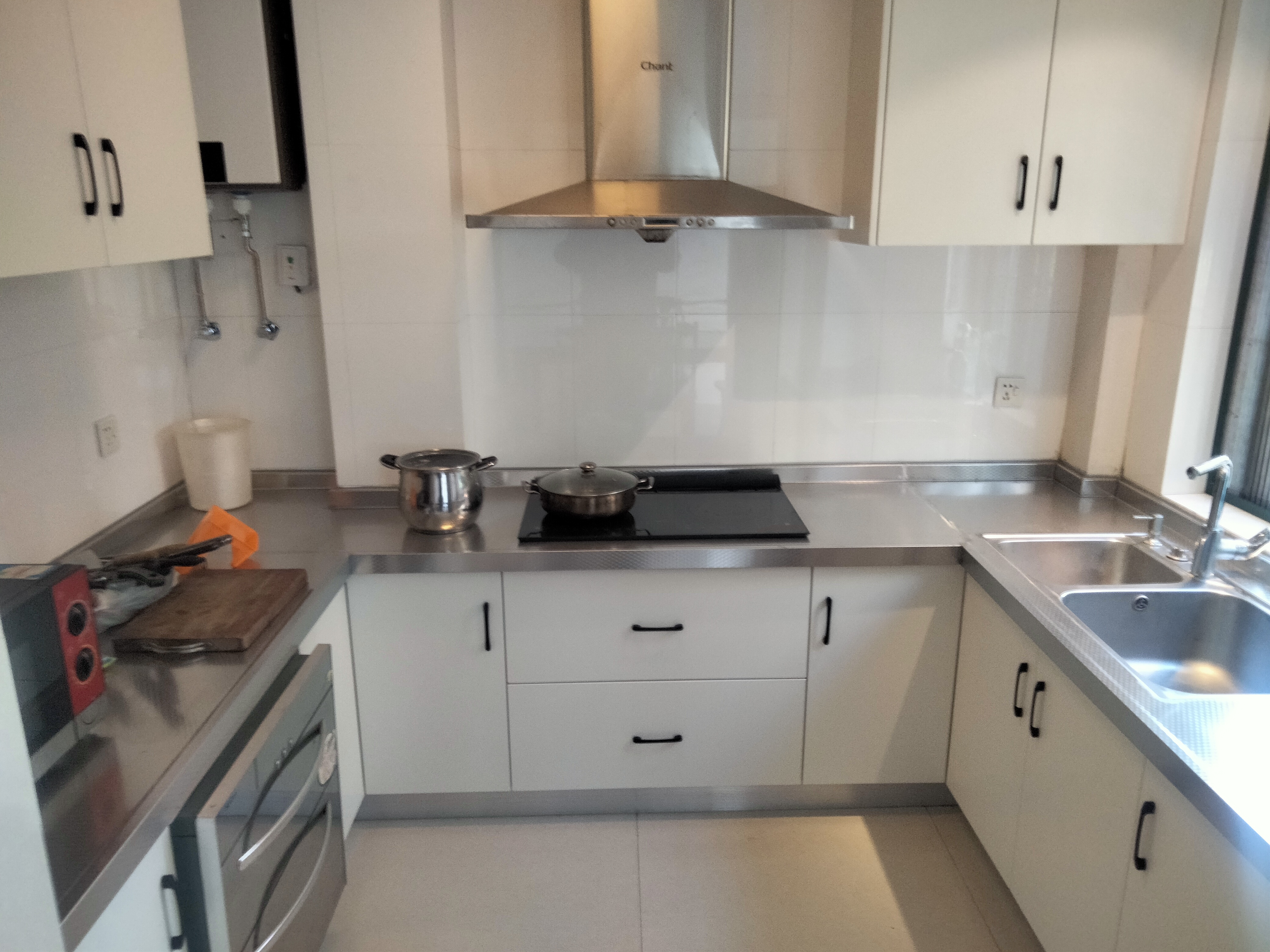 凤凰莱茵苑 4室2厅2卫 161m&sup2;