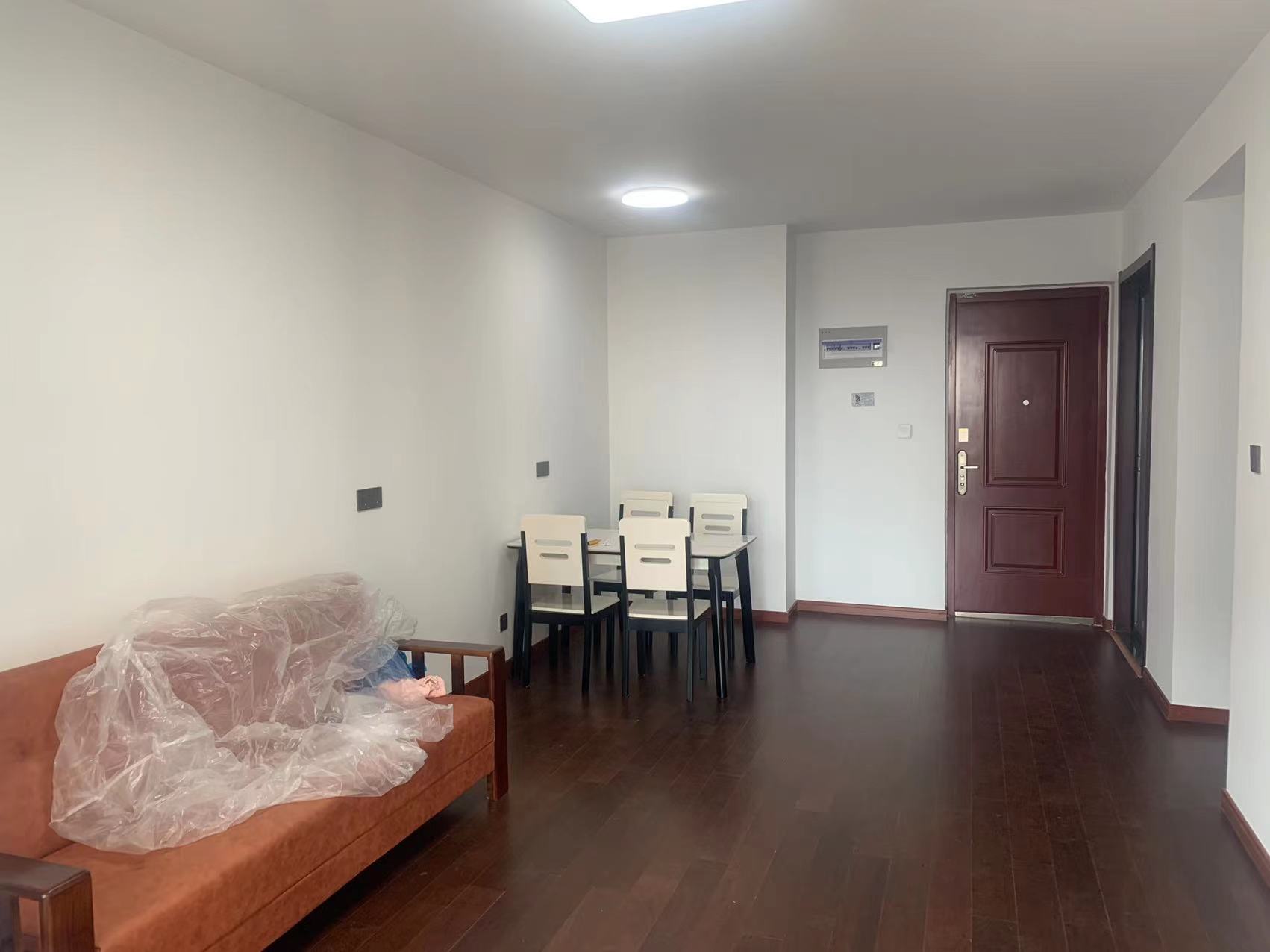 中海碧林湾 3室2厅1卫 97m&sup2;