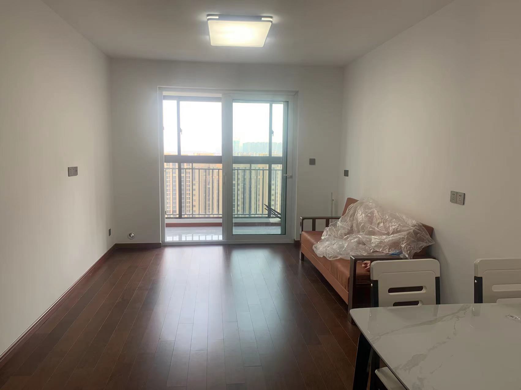 中海碧林湾 3室2厅1卫 97m&sup2;