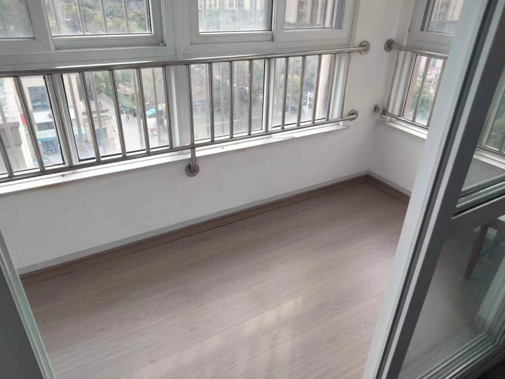 紫东花苑 2室1厅1卫 98m&sup2;
