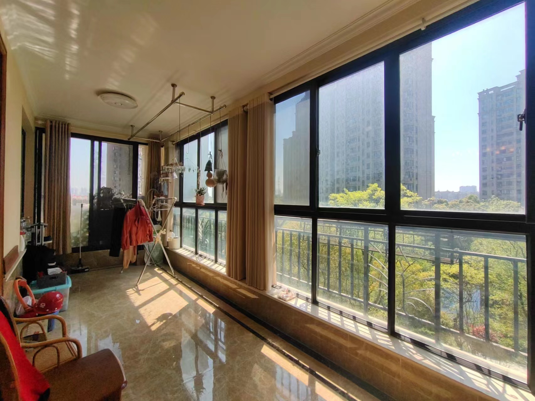 德诚翠湖湾 5室2厅3卫 204.95m&sup2;