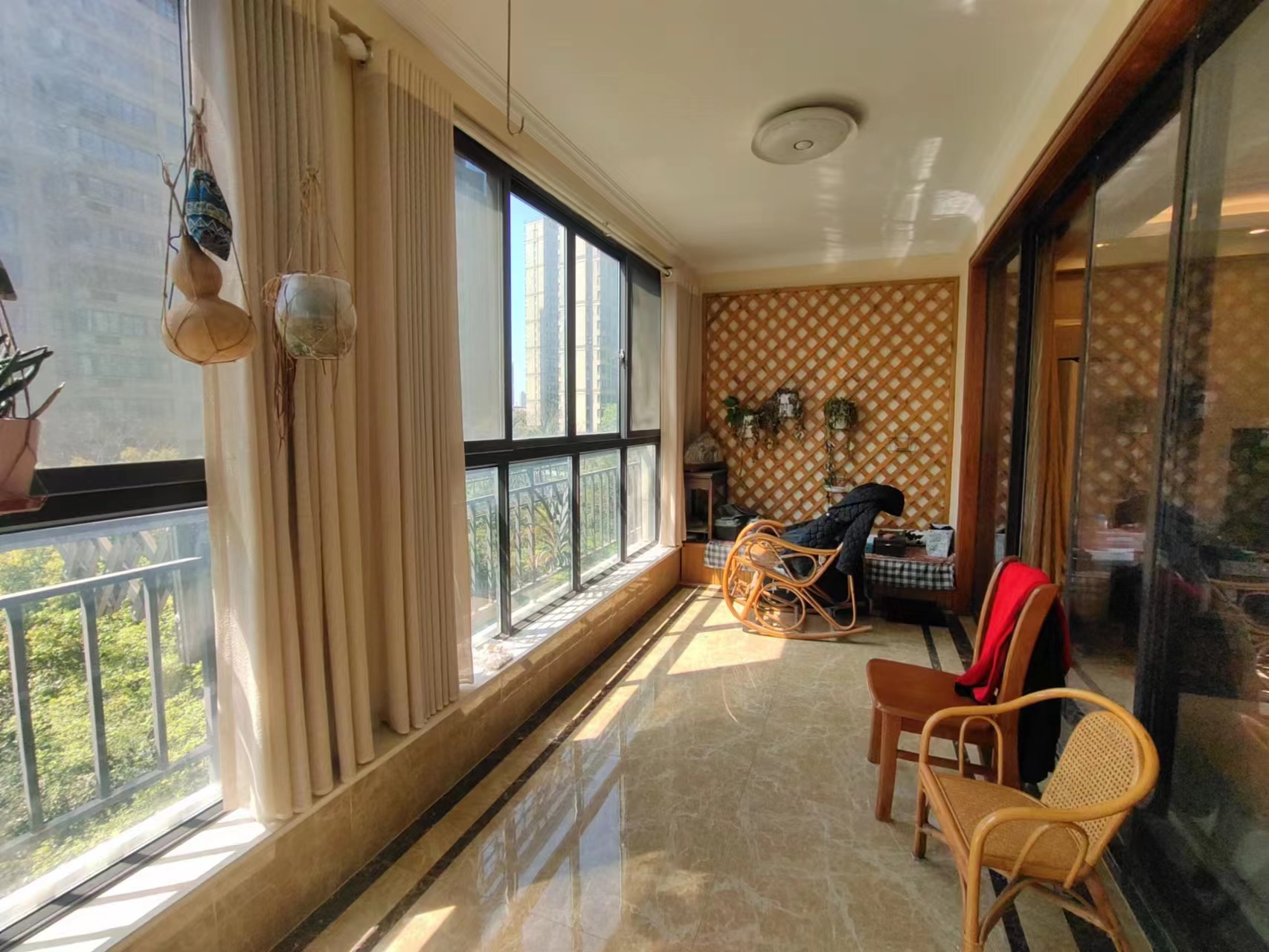 德诚翠湖湾 5室2厅3卫 204.95m&sup2;