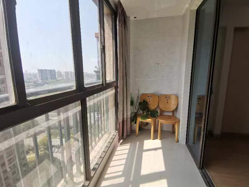 华强城 2室2厅2卫 85.00m&sup2;
