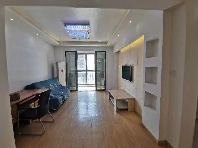 华强城 2室2厅2卫 85.00m²
