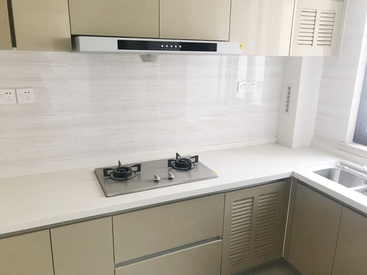 云樾东方 3室2厅2卫 135m&sup2;