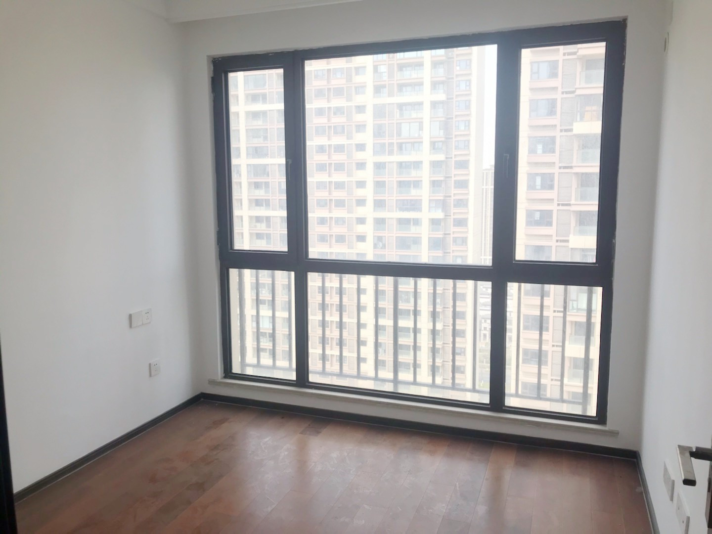 云樾东方 3室2厅2卫 135m&sup2;