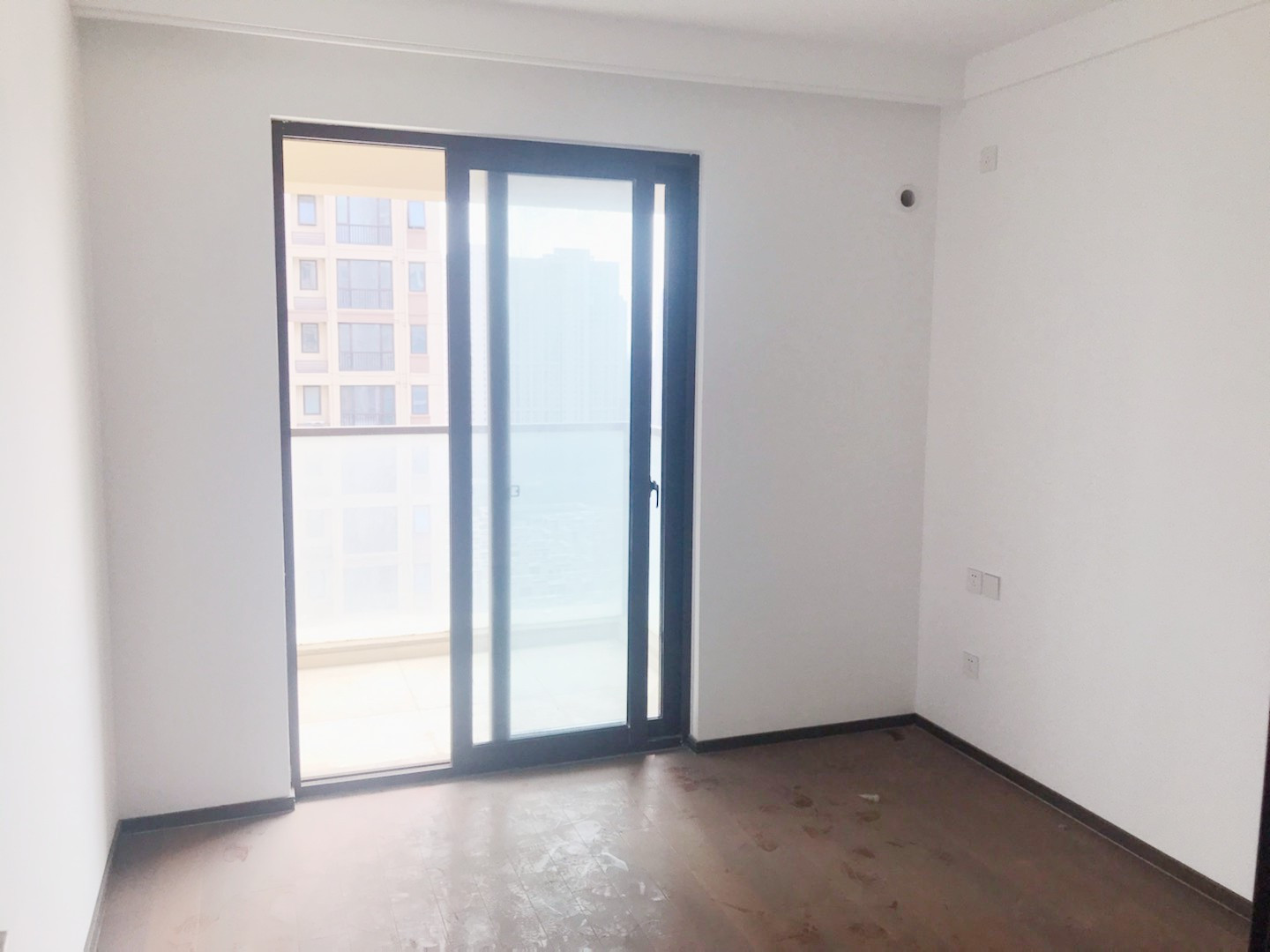 云樾东方 3室2厅2卫 135m&sup2;