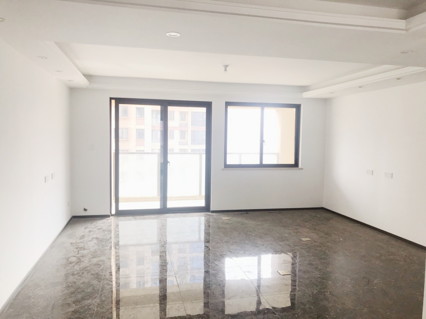 云樾东方 3室2厅2卫 135m&sup2;