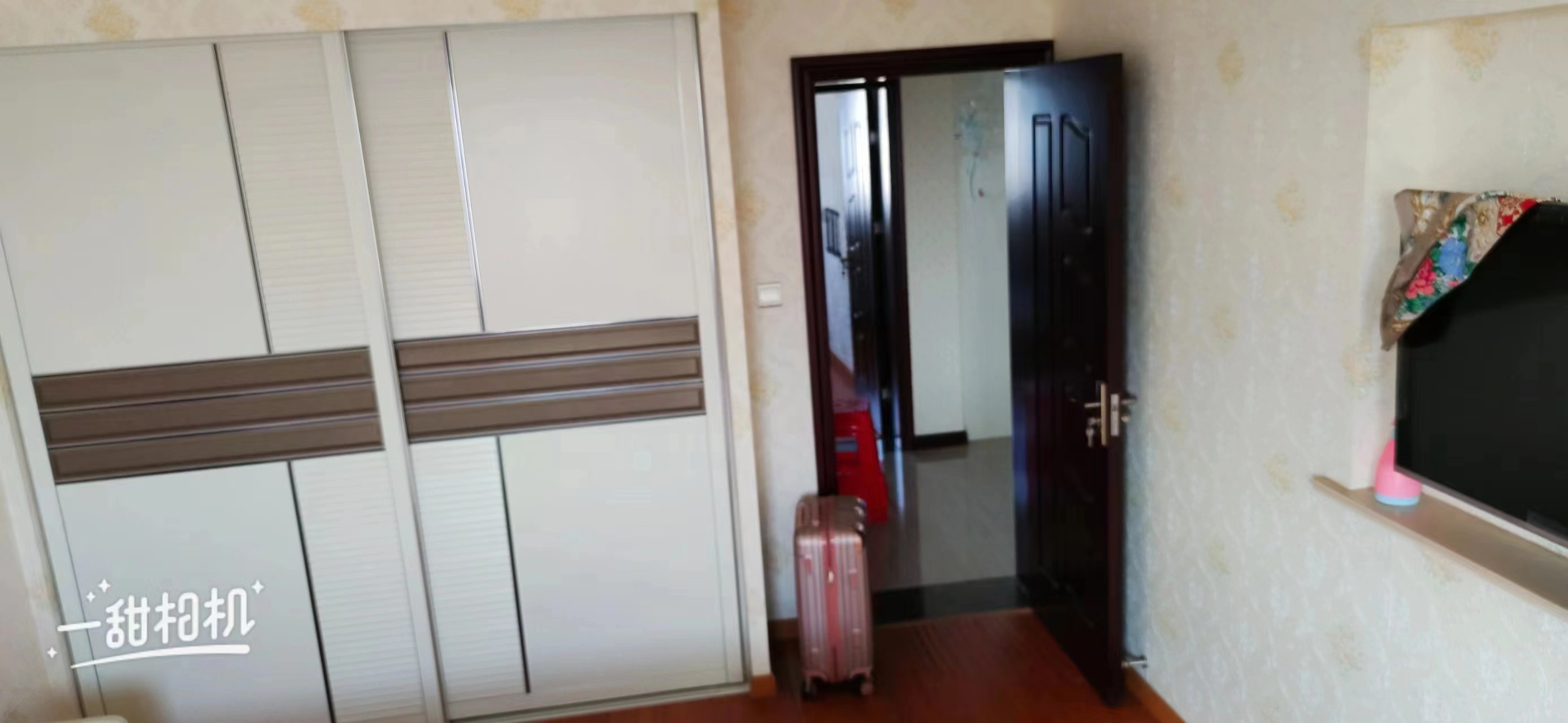 天山花苑西区 3室2厅2卫 132m&sup2;