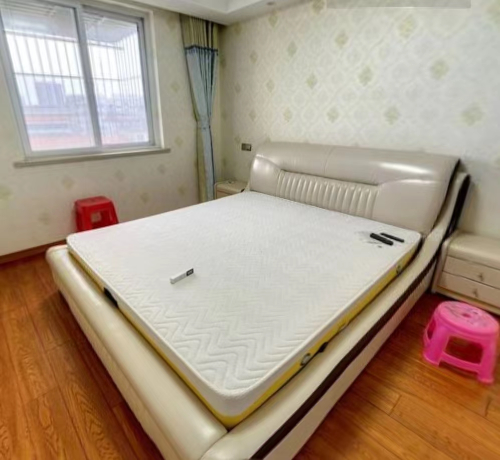 天山花苑西区 3室2厅2卫 132m&sup2;
