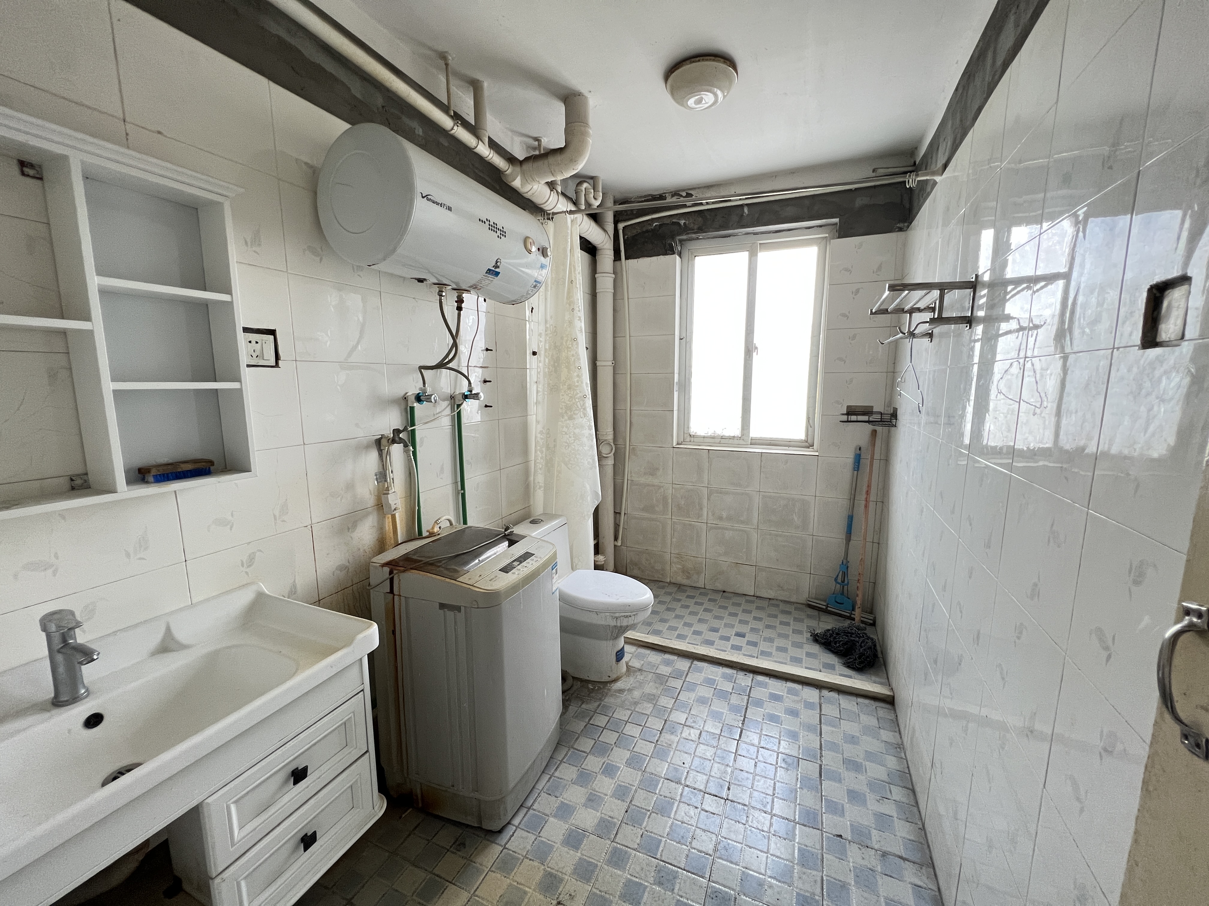 五山新苑 3室2厅1卫 122.7m&sup2;