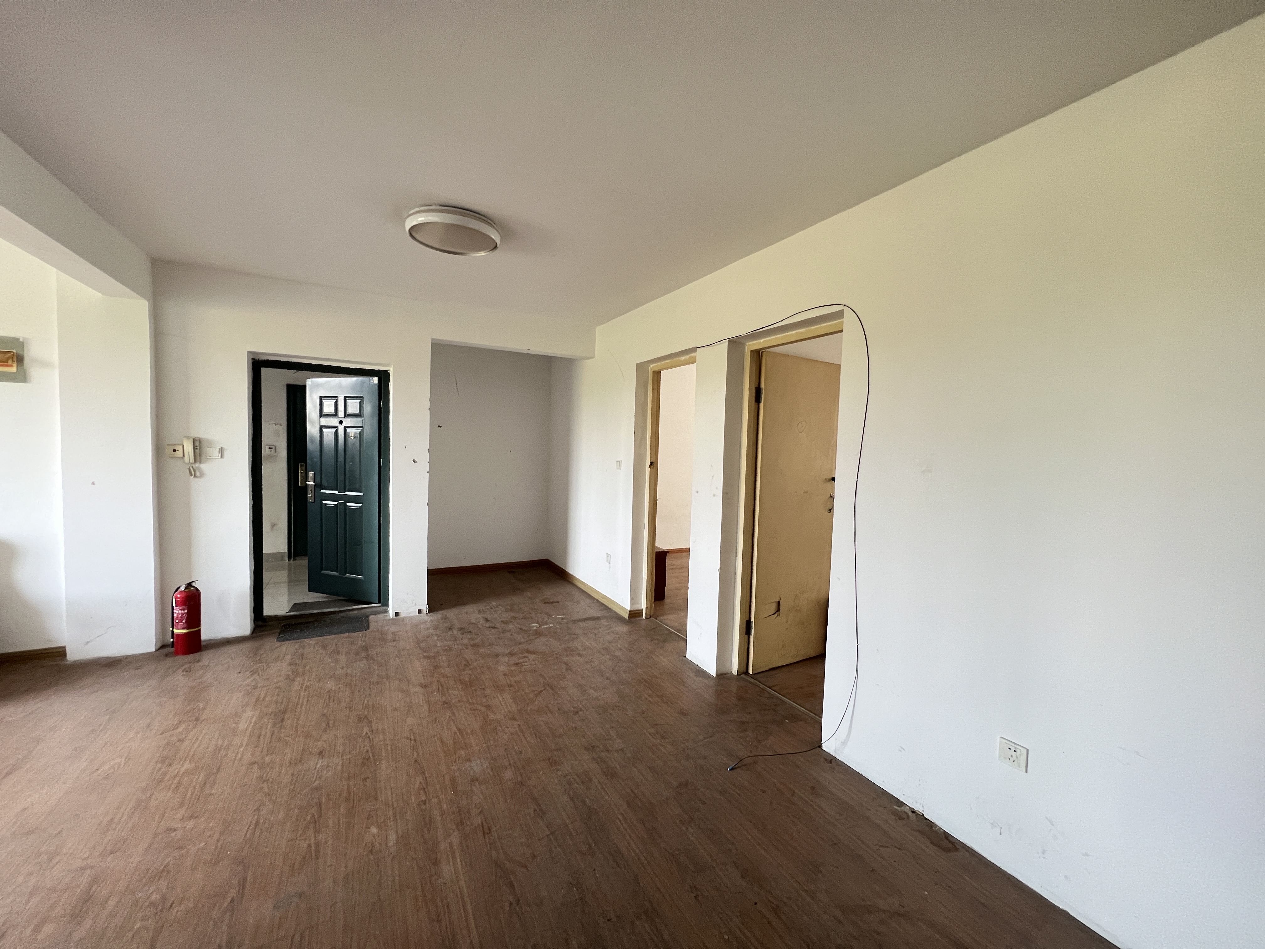五山新苑 3室2厅1卫 122.7m&sup2;