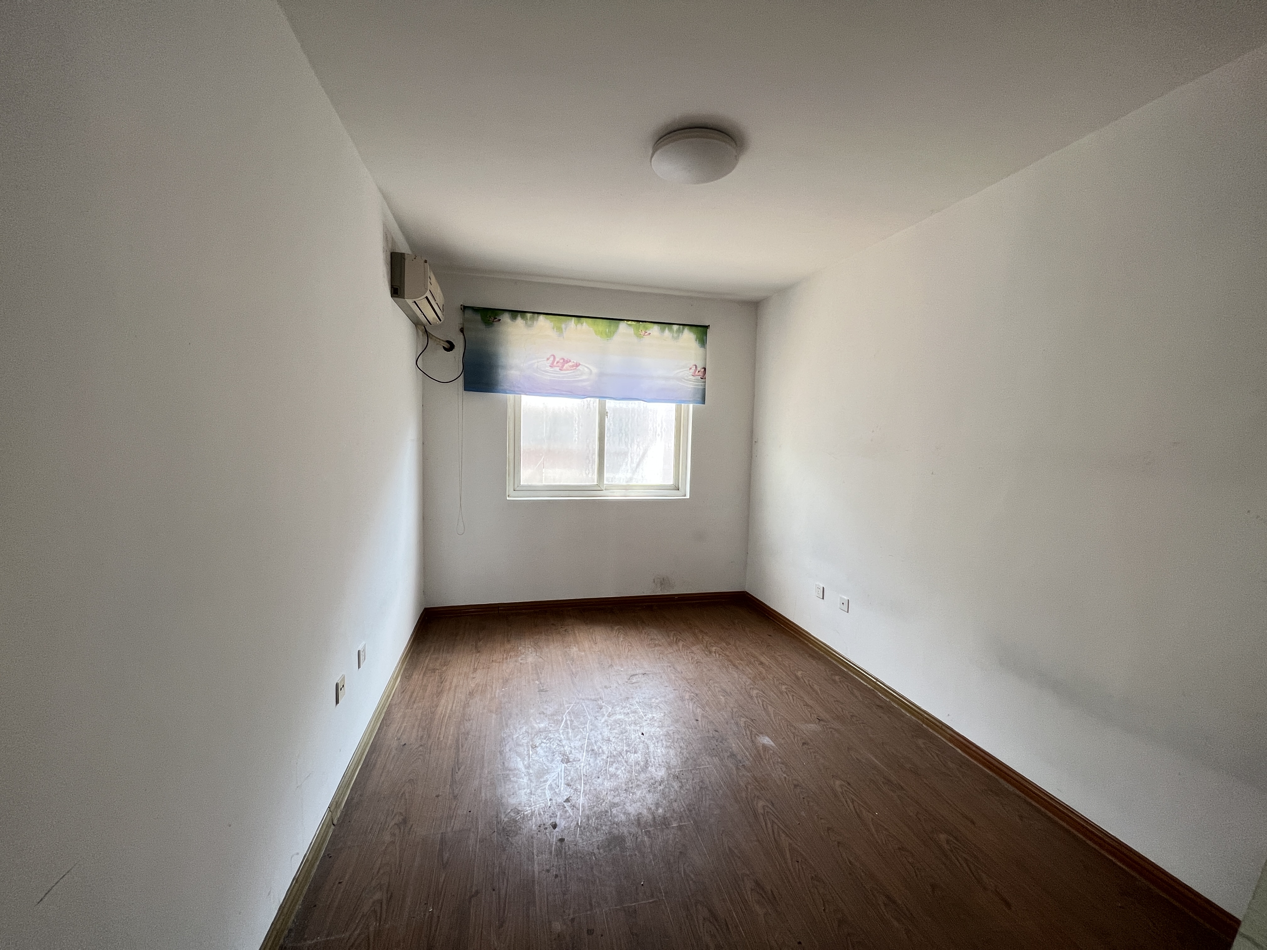 五山新苑 3室2厅1卫 122.7m&sup2;