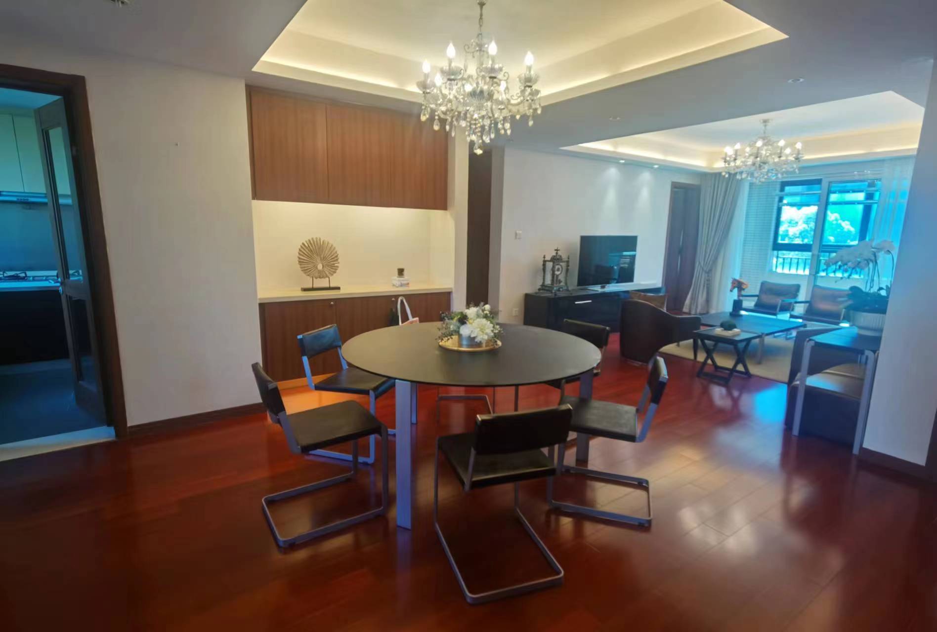 万科金域蓝湾 3室2厅2卫 140m&sup2;
