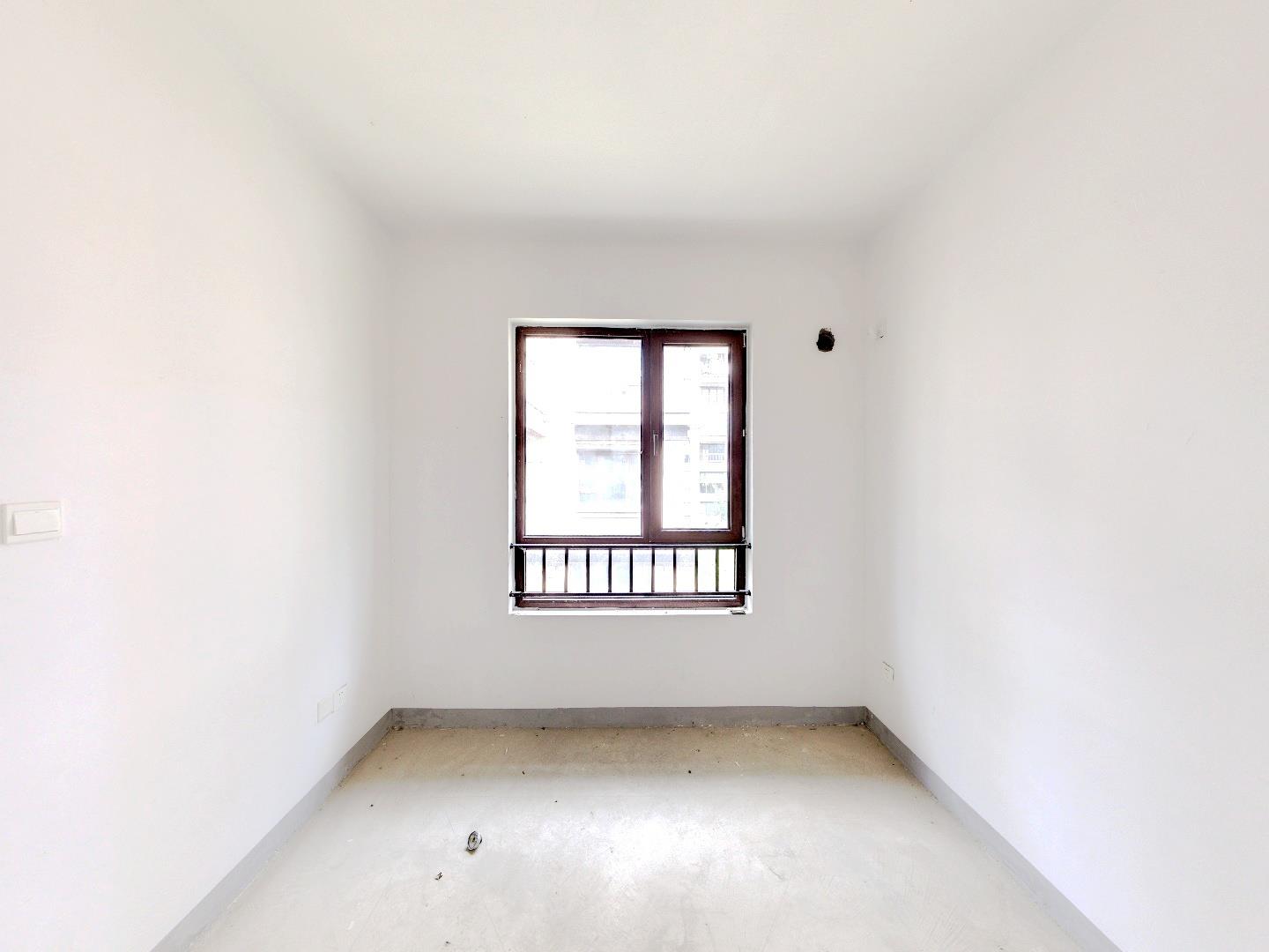 富力半岛花园 3室2厅2卫 207.2m&sup2;