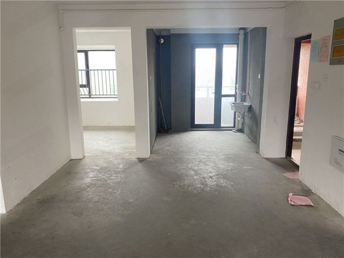 盛和九里香堤一期 3室2厅2卫 124m&sup2;