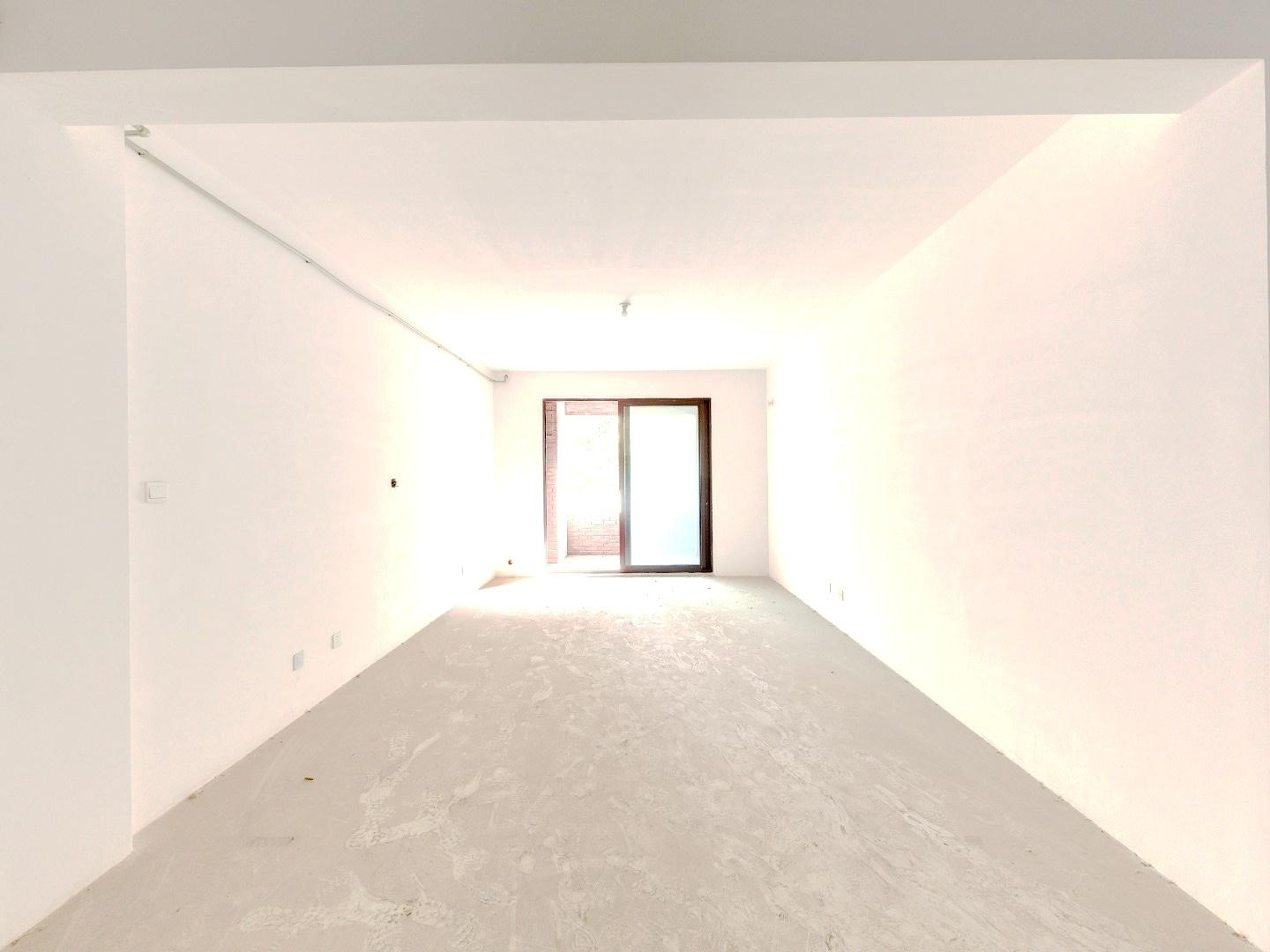 盛和九里香堤一期 4室2厅2卫 156m&sup2;