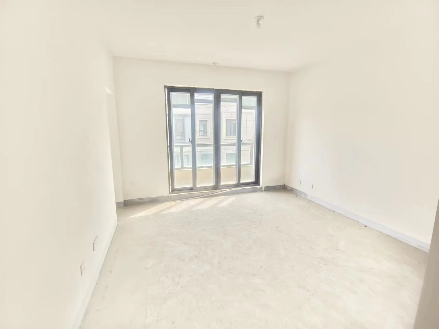 中南熙悦(南通经济技术开发区) 4室2厅2卫 163.00m&sup2;