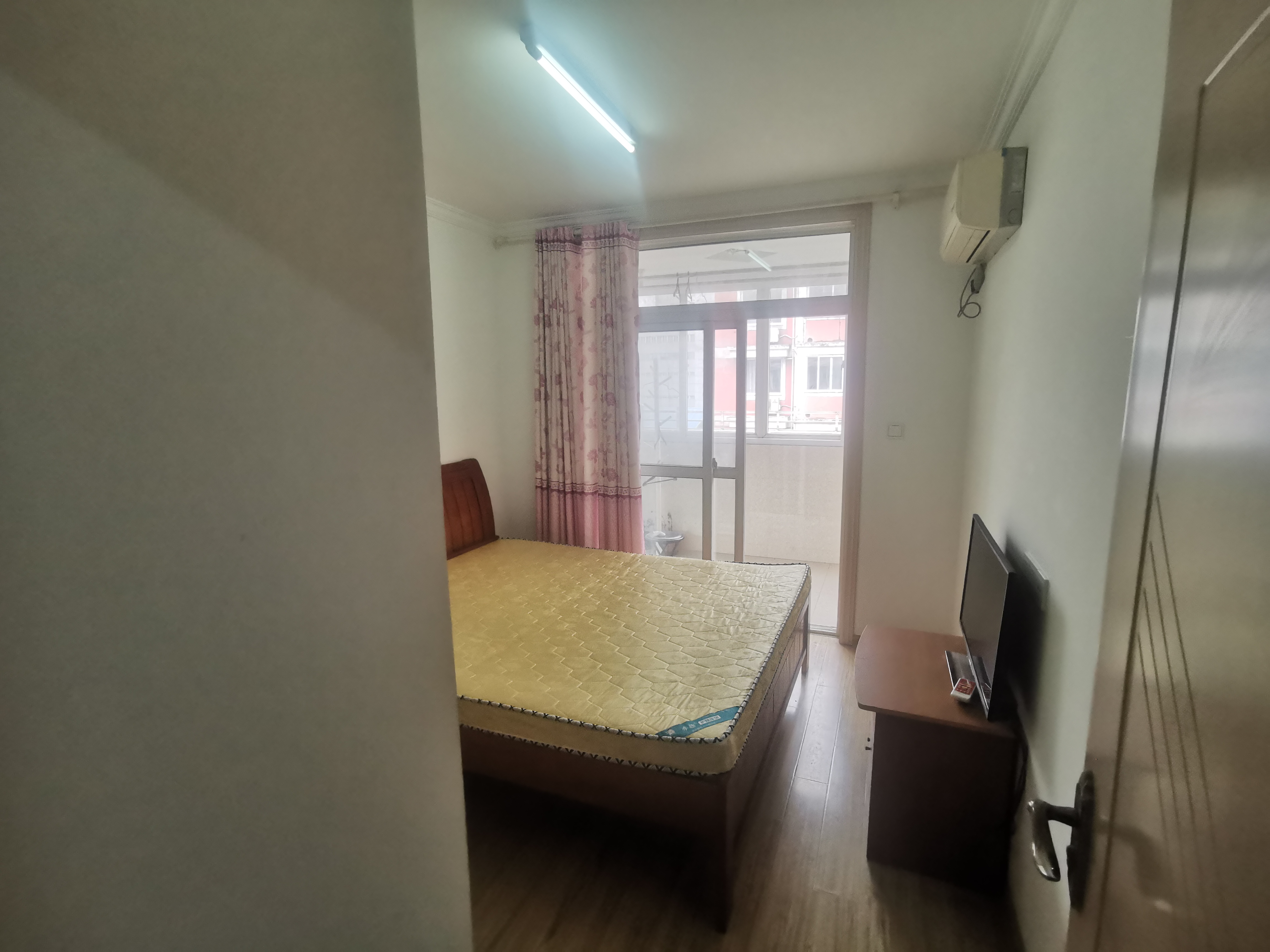 宝隆花园 2室1厅1卫 55m²