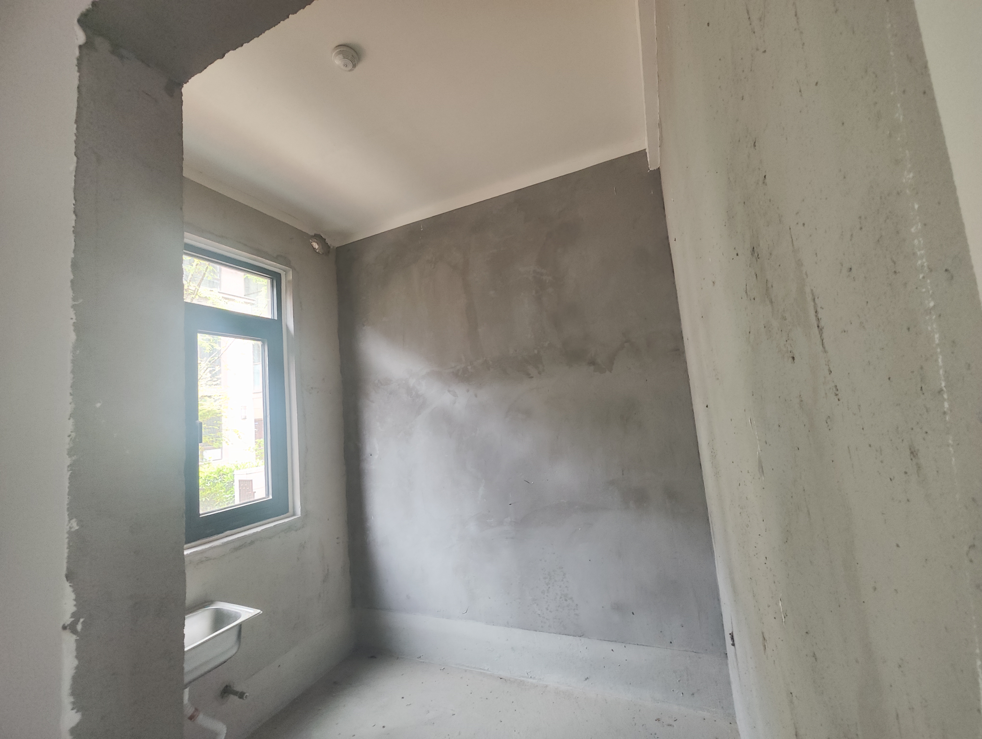 绿地新里城 4室2厅3卫 101m&sup2;