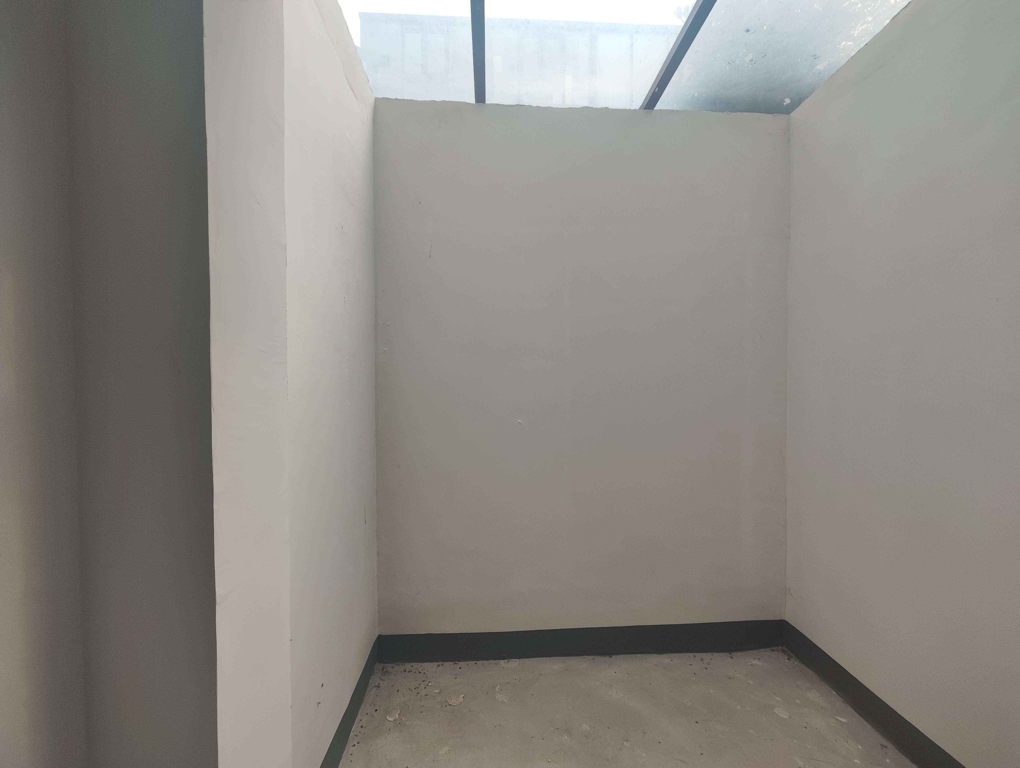 绿地新里城 4室2厅2卫 103m&sup2;