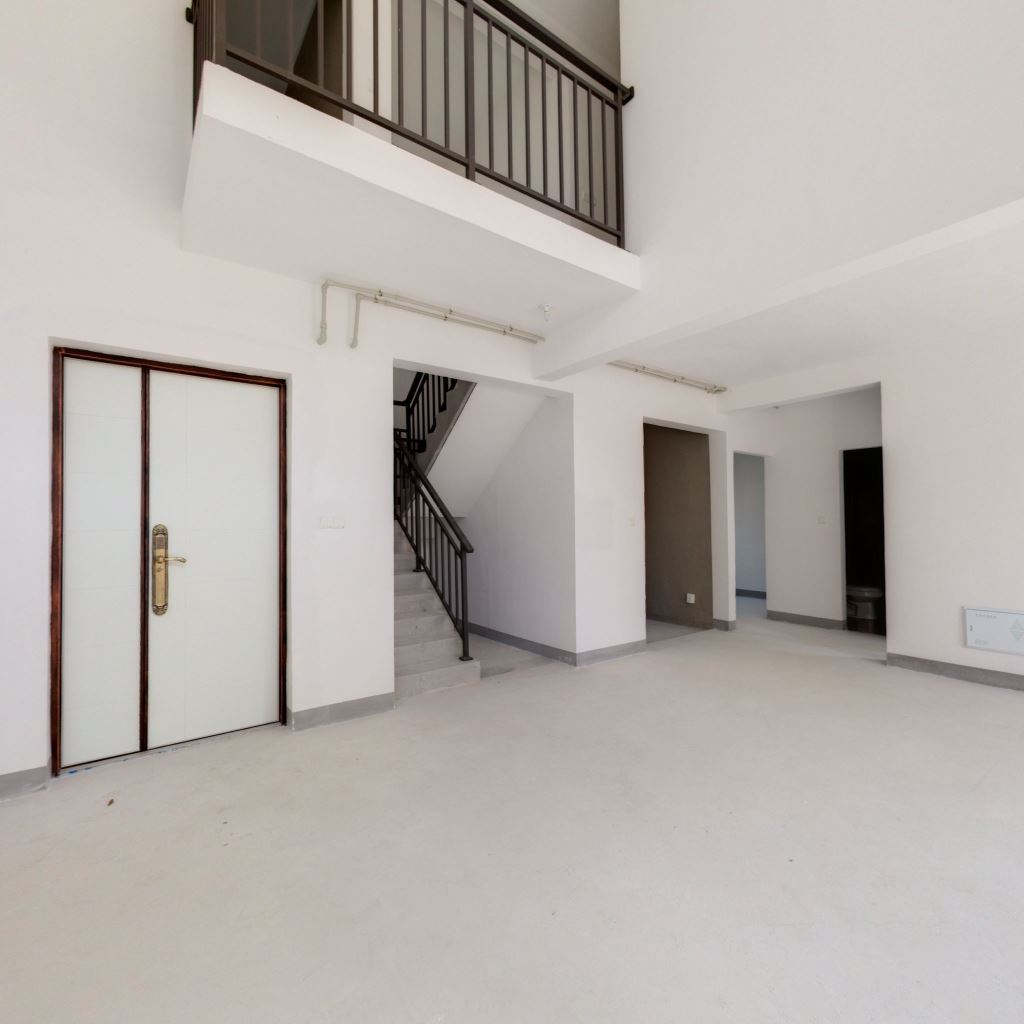 中海铂樾府 4室2厅2卫 208.71m&sup2;