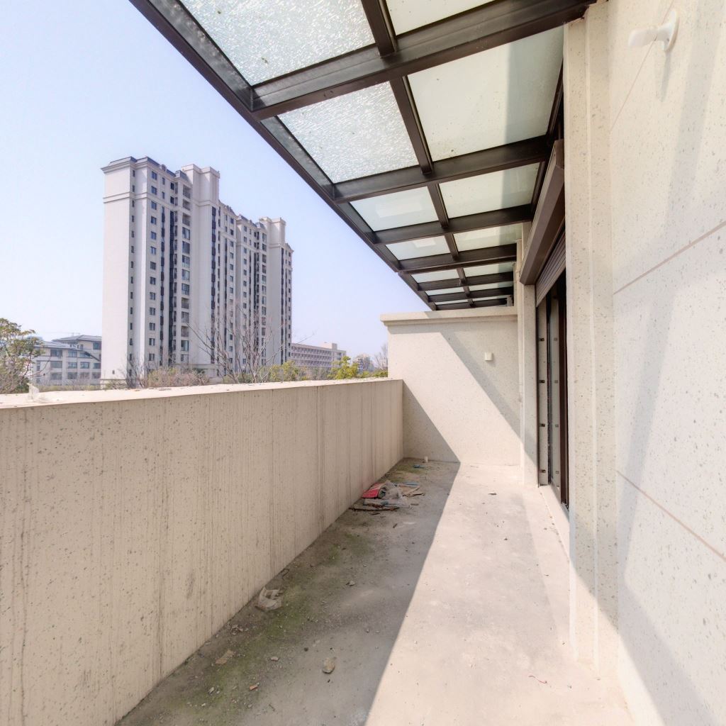 中海铂樾府 4室2厅2卫 208.71m&sup2;