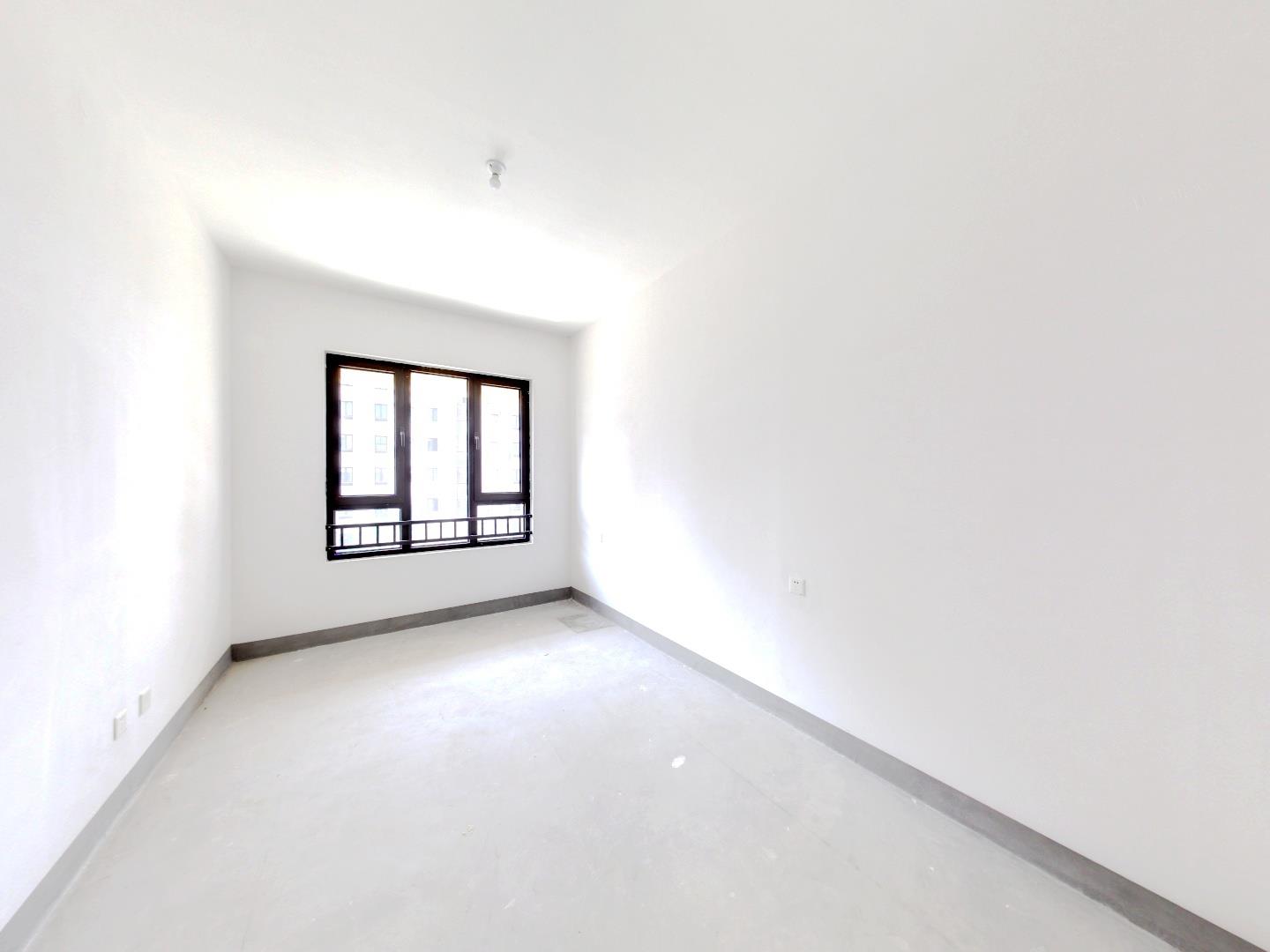 中海铂樾府 4室2厅2卫 208.71m&sup2;