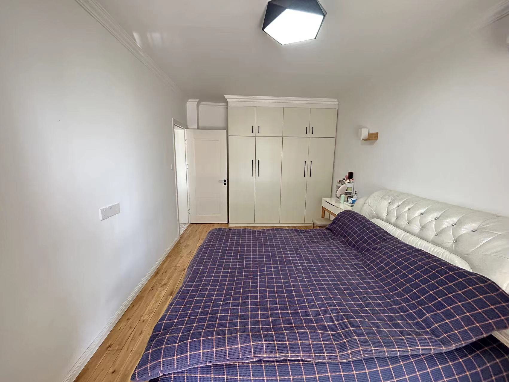颐景苑 2室2厅1卫 98.68m&sup2;