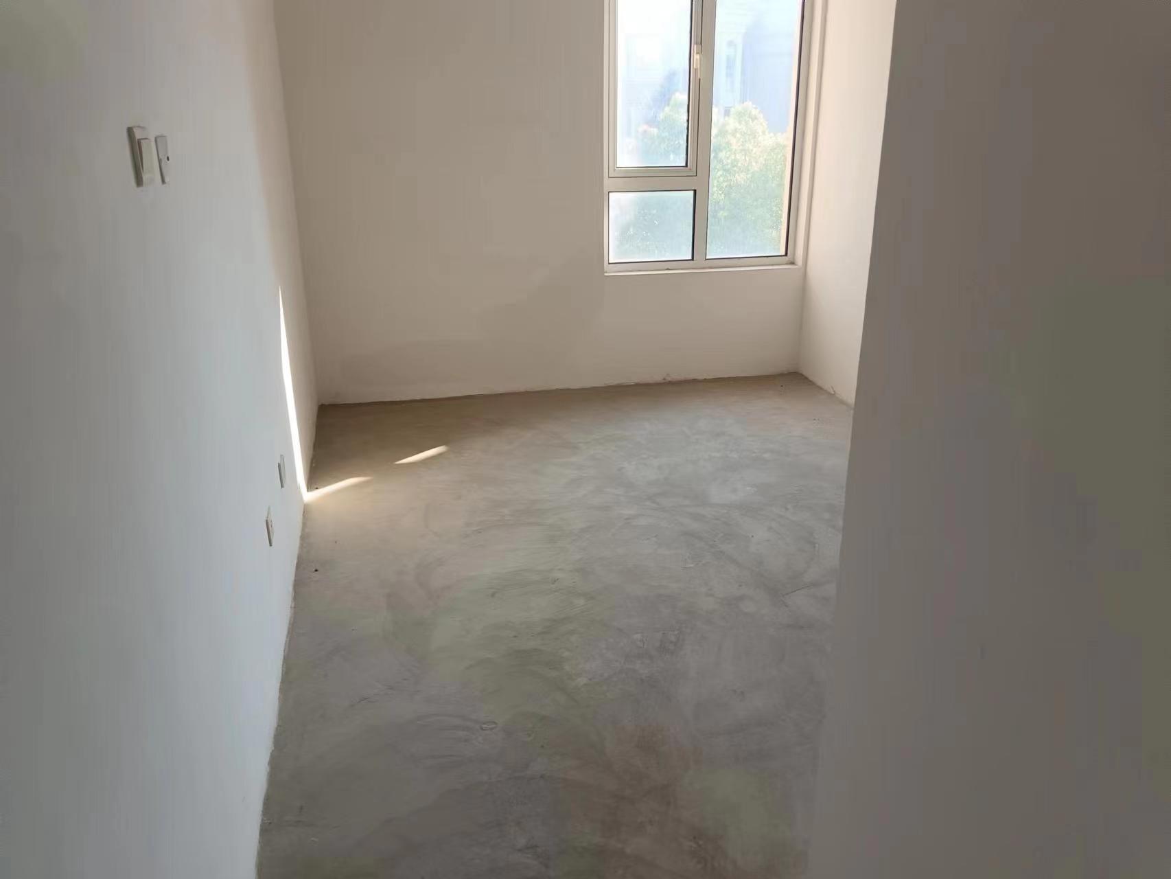 军山花园 3室2厅2卫 143m&sup2;