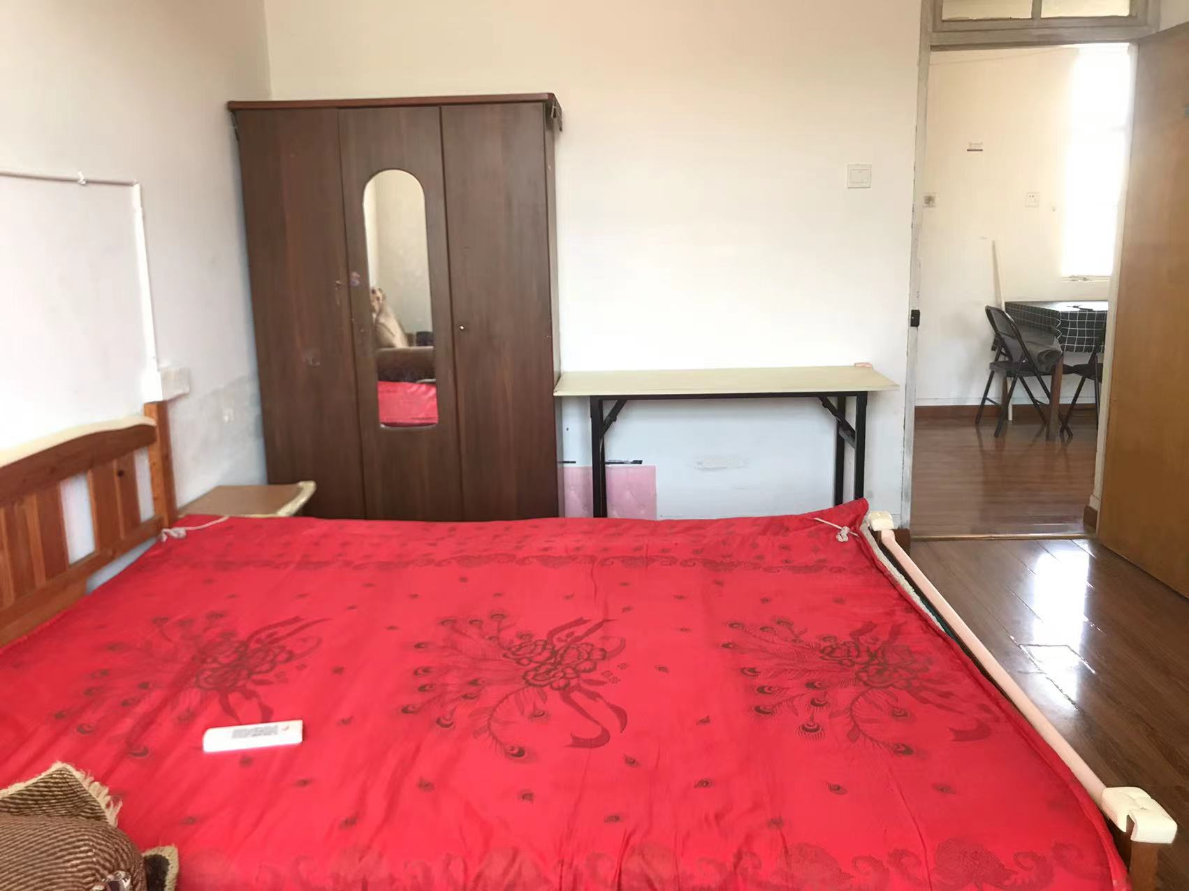 城港新村 2室1厅1卫 60m&sup2;
