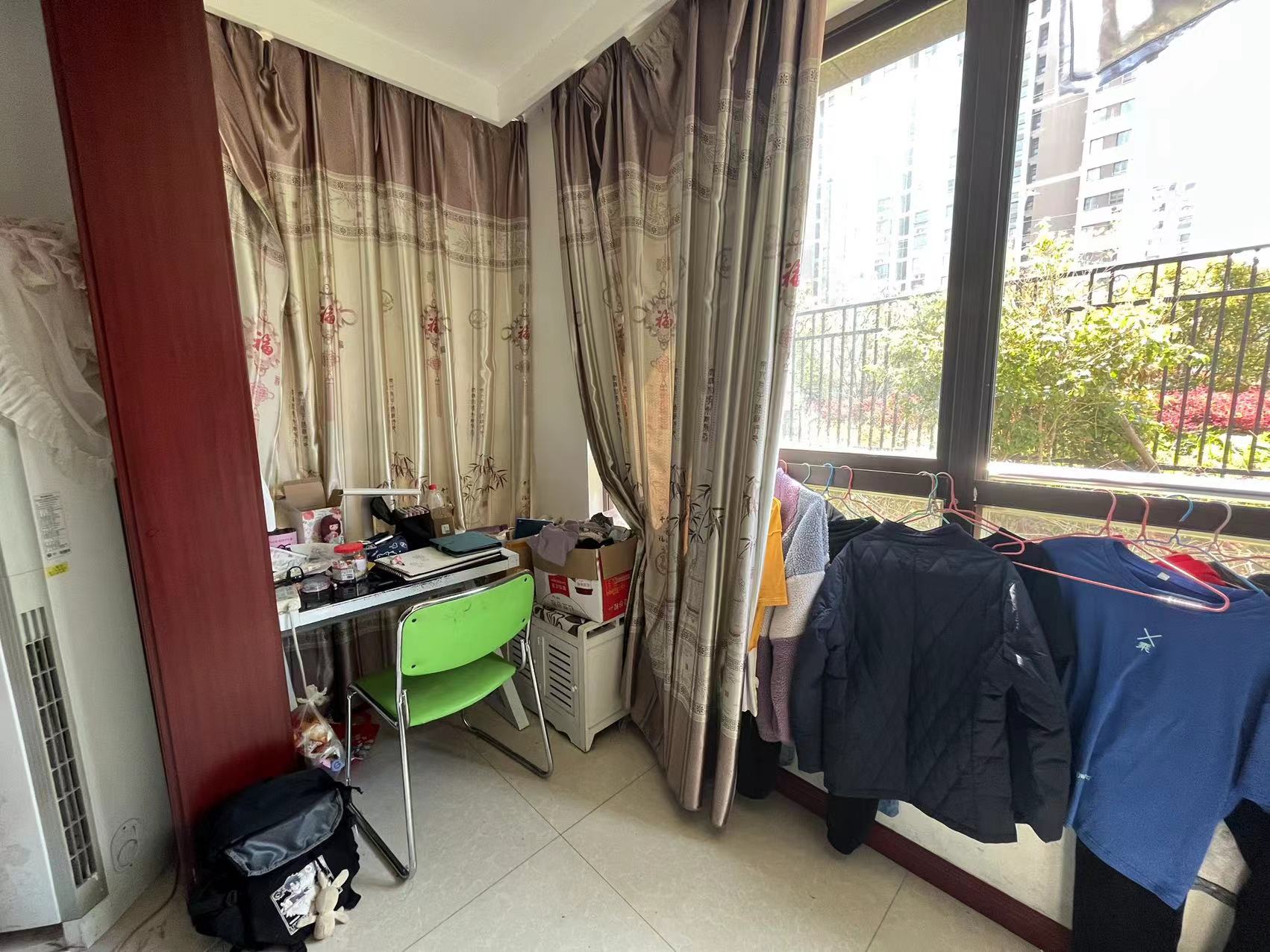 万和华府 2室2厅1卫 104m&sup2;