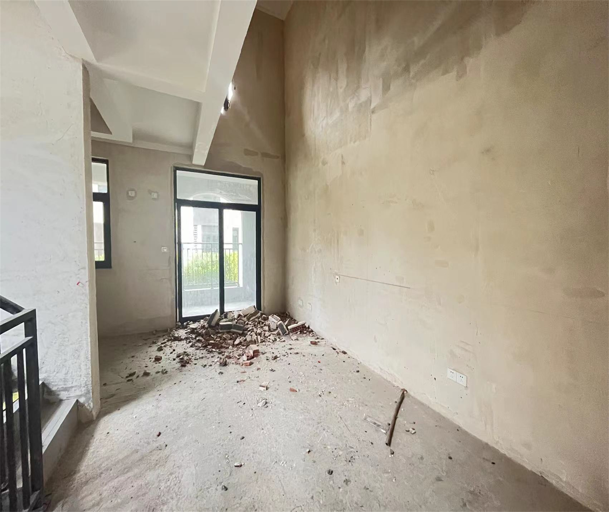 万科有湖（翡翠心湖） 4室2厅2卫 127.00m&sup2;