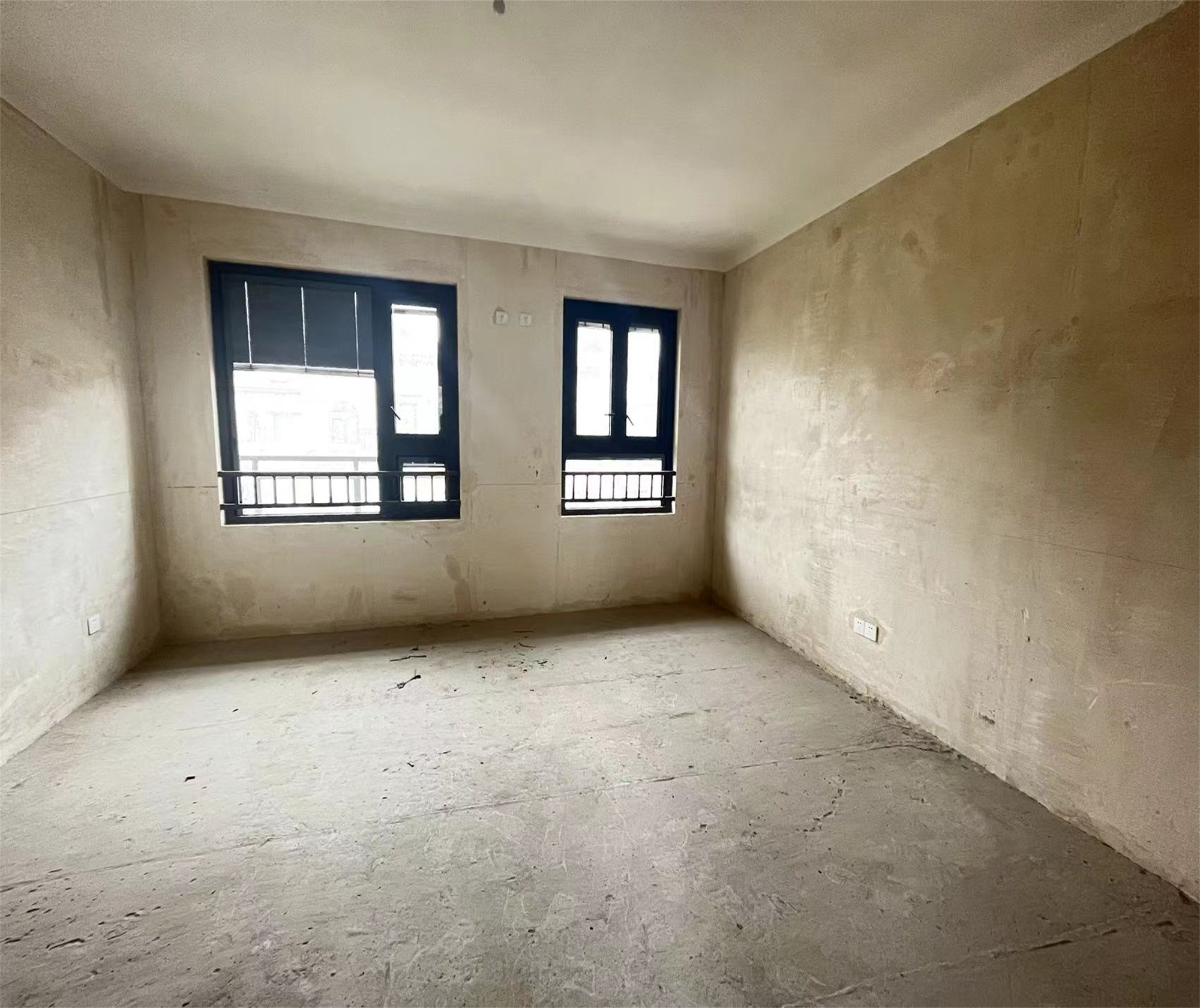 万科有湖（翡翠心湖） 4室2厅2卫 127.00m&sup2;