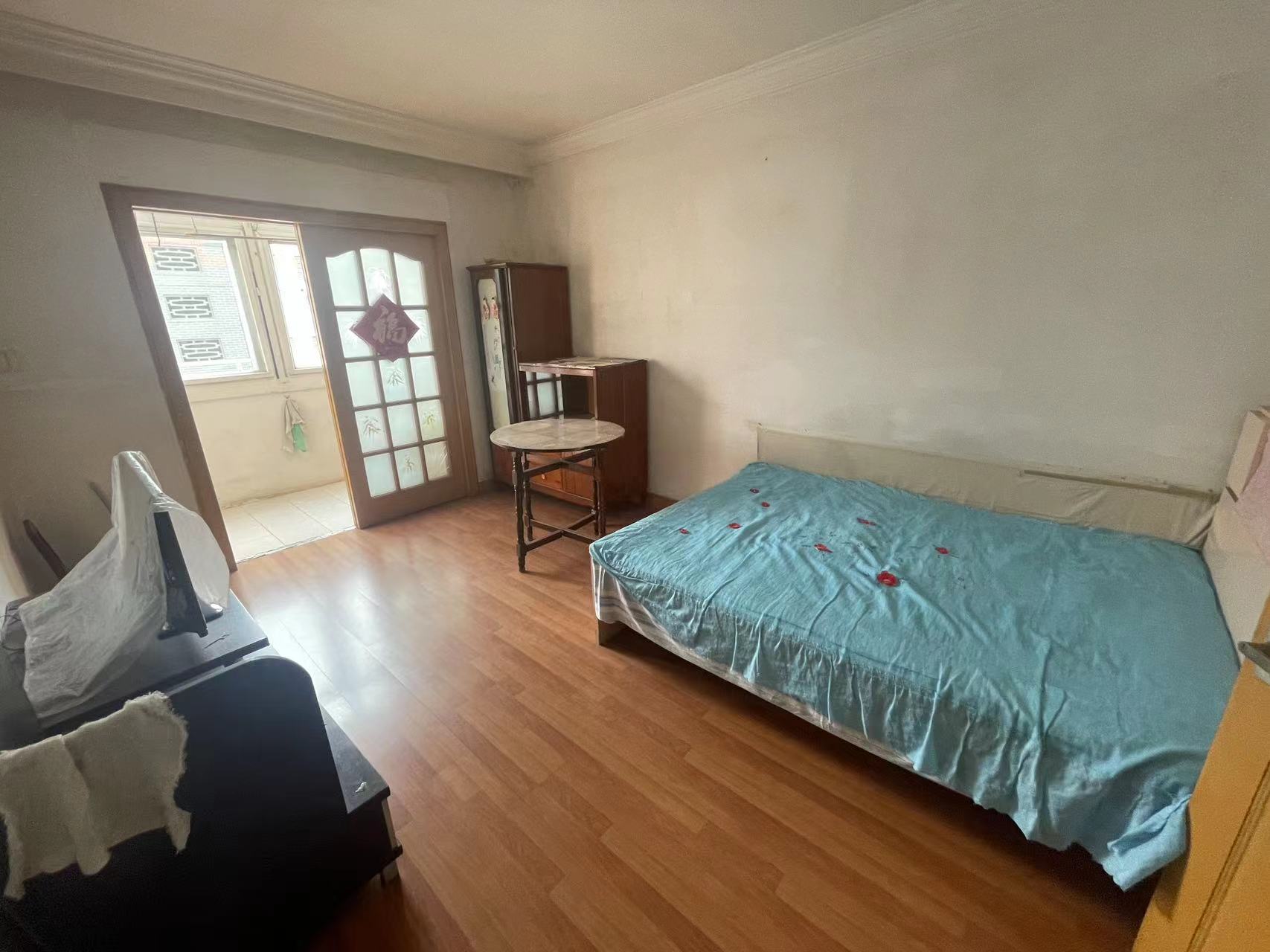 易家桥新村 2室1厅1卫 57m&sup2;