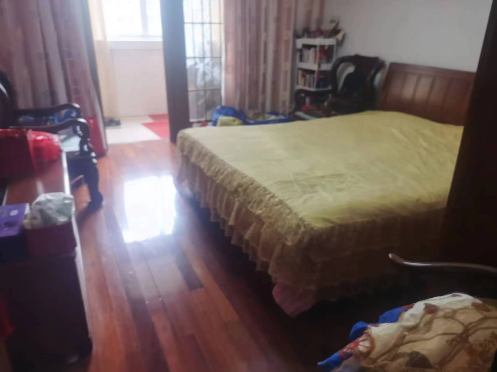 瑞丰花园 3室2厅1卫 116.68m&sup2;
