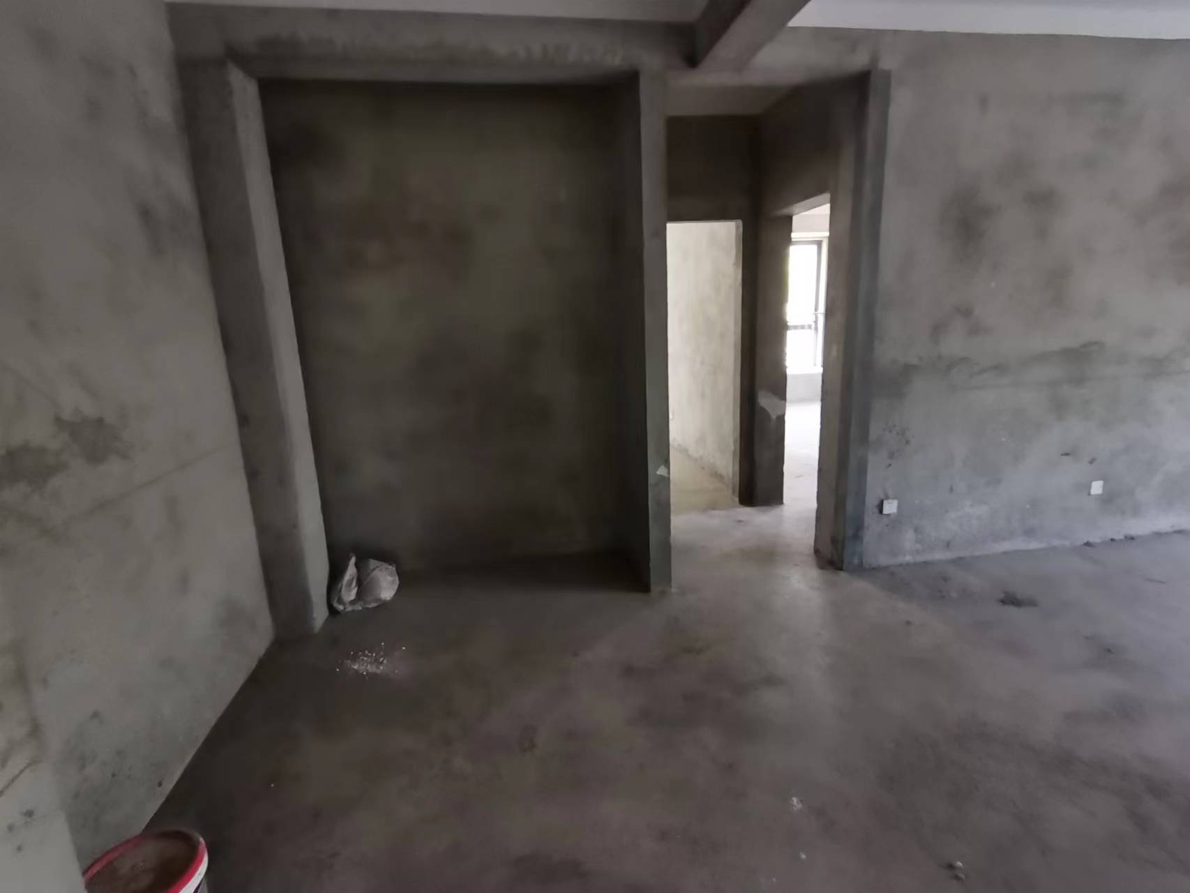 星源名苑 3室2厅2卫 130.00m&sup2;