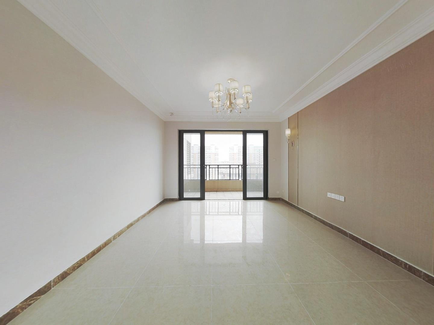恒大御澜庭 3室2厅1卫 112m²