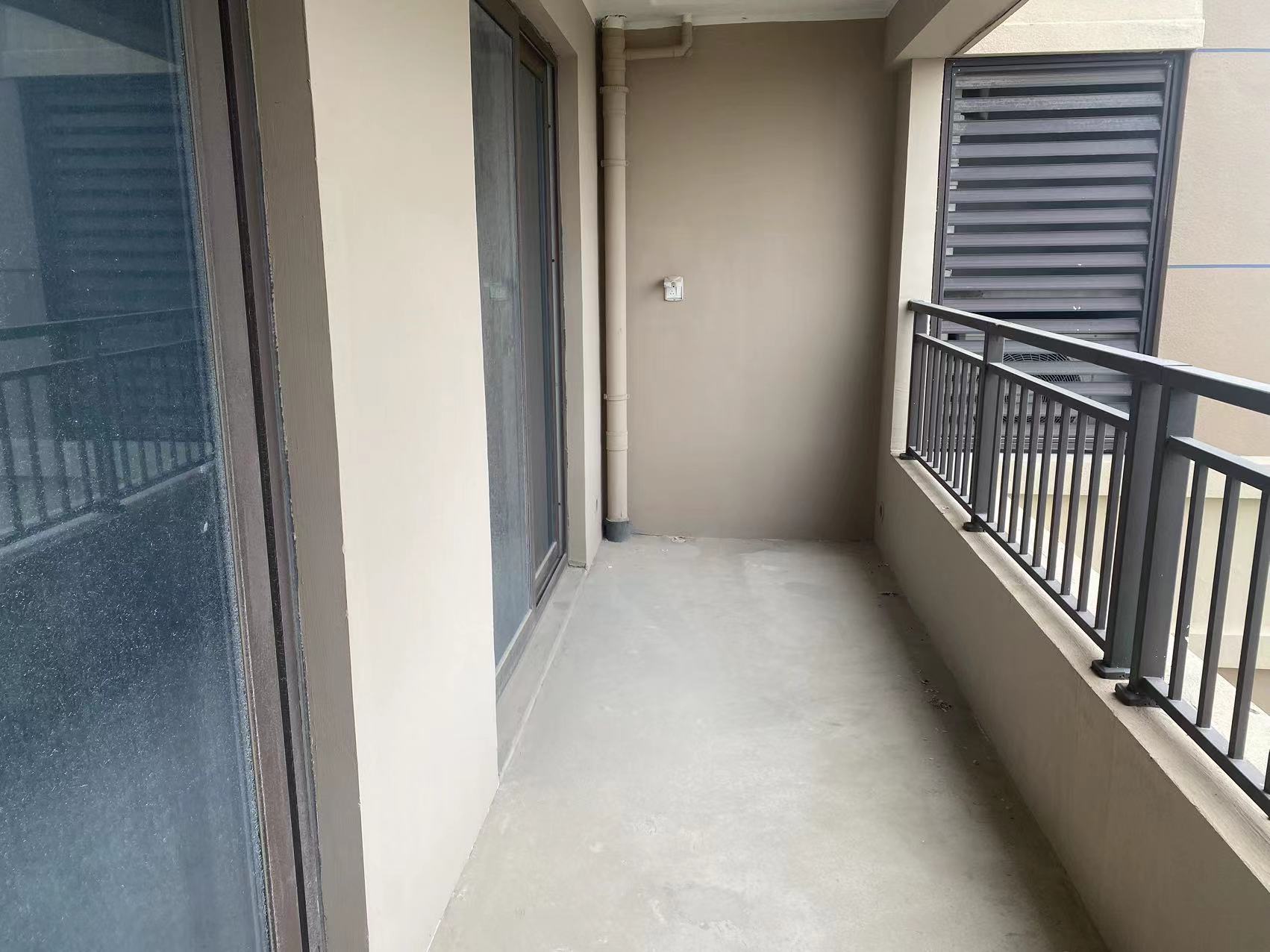 佳源都市 3室2厅2卫 117.23m&sup2;