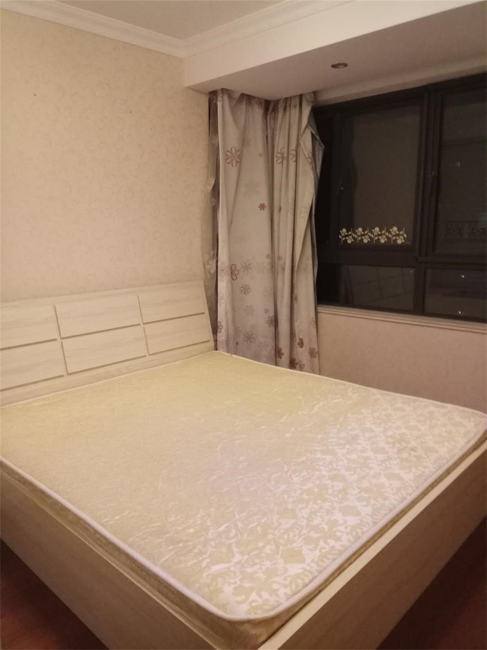 万通城 3室2厅1卫 91.5m&sup2;