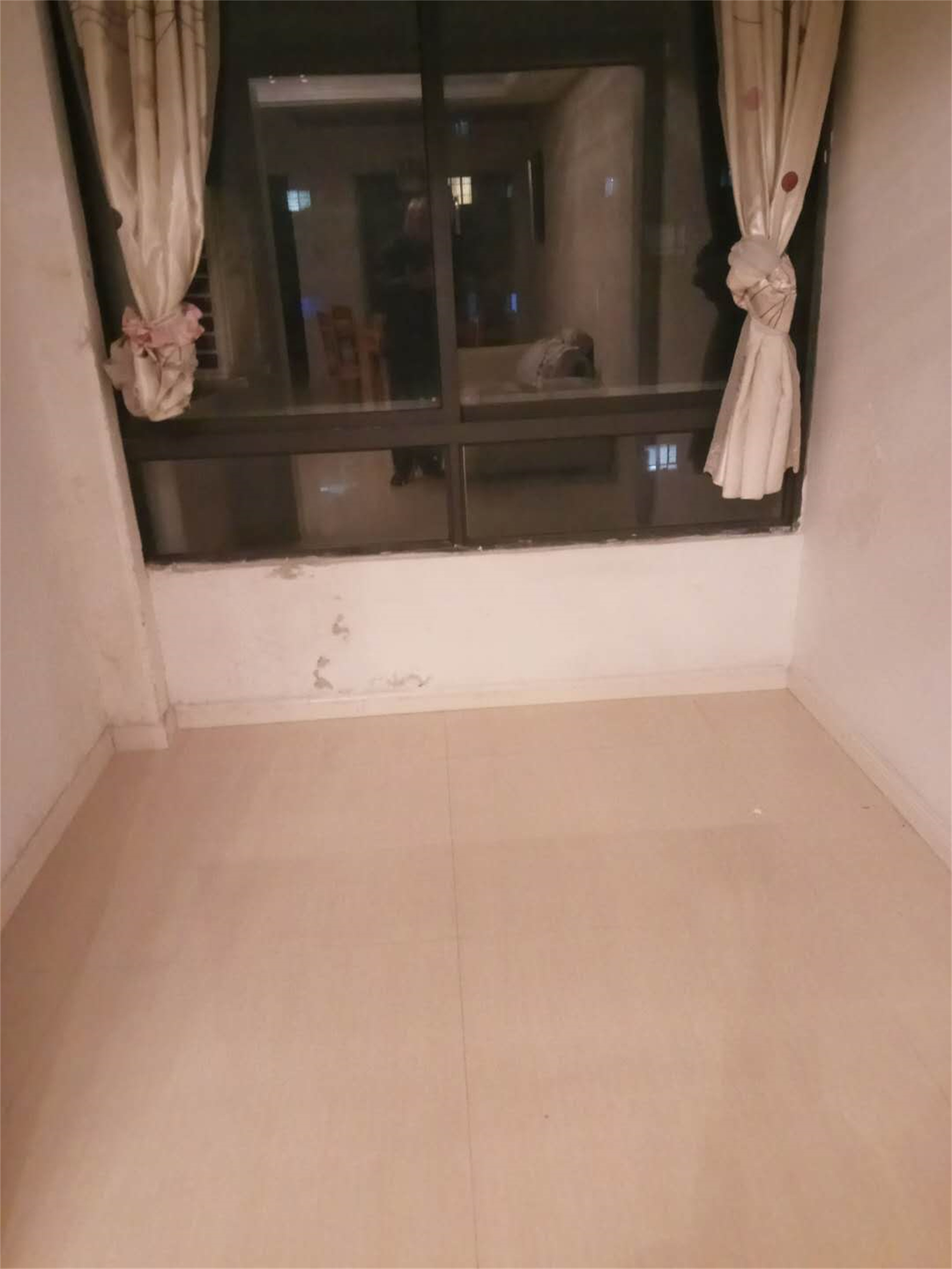 万通城 3室2厅1卫 91.5m&sup2;