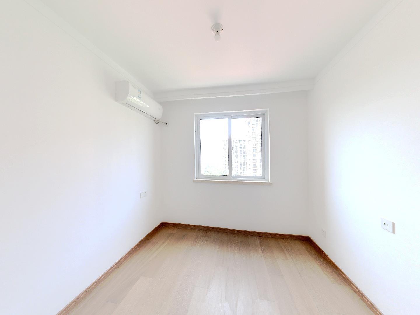雨润星雨华府南区 3室2厅2卫 230.99m&sup2;