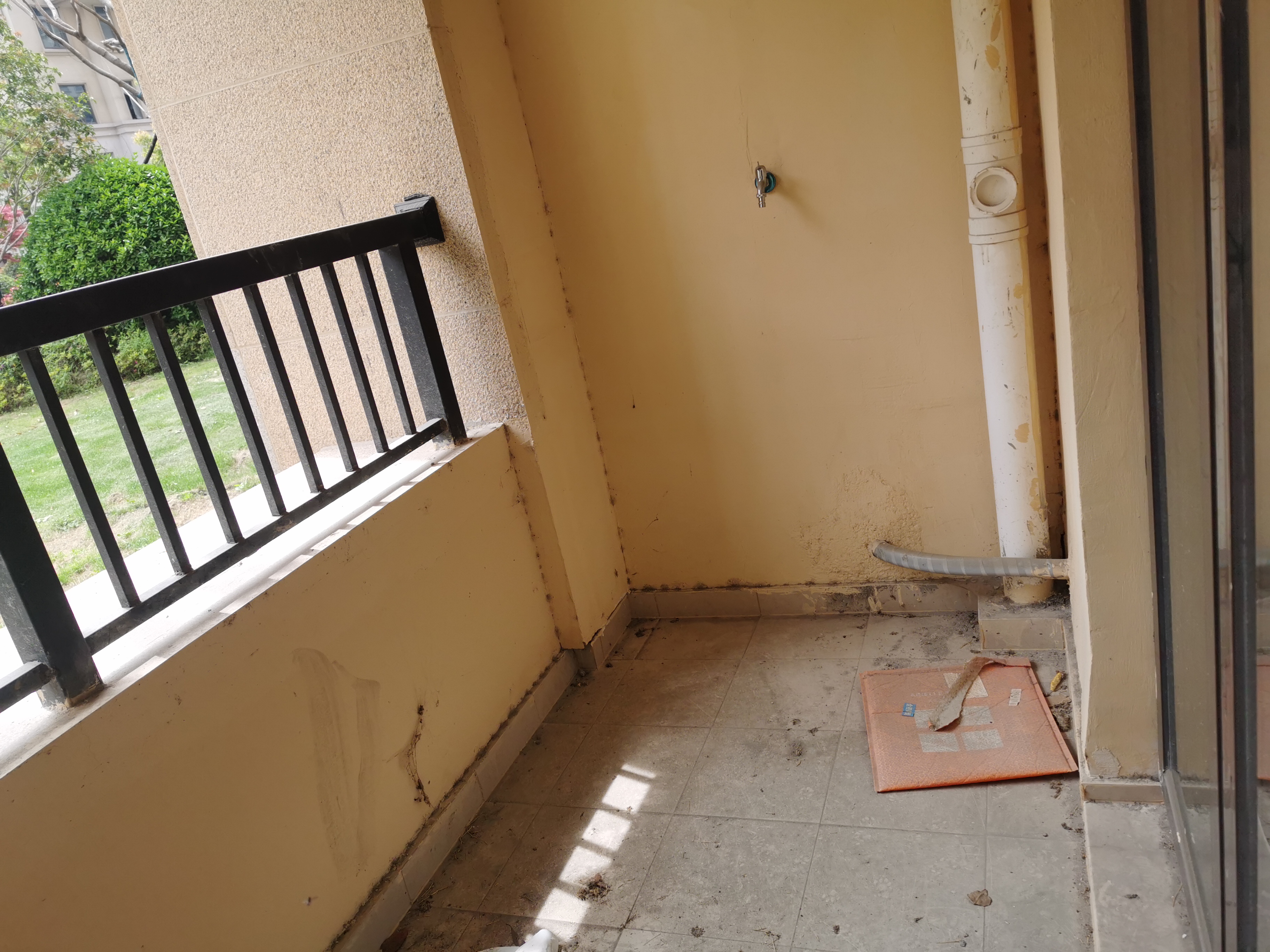 雨润星雨华府南区 3室2厅2卫 230.99m&sup2;