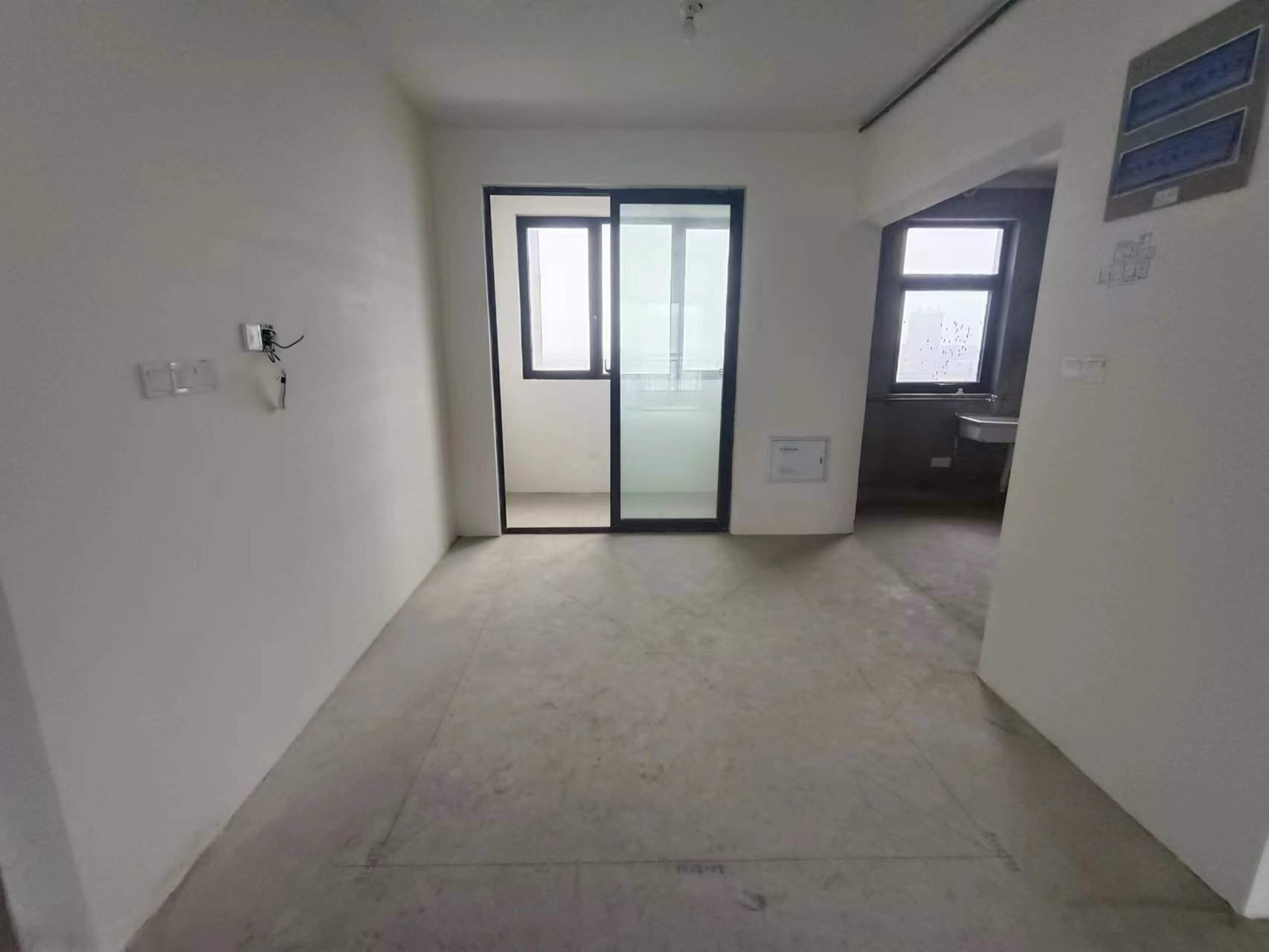 苏建阳光新城 4室2厅2卫 163m&sup2;