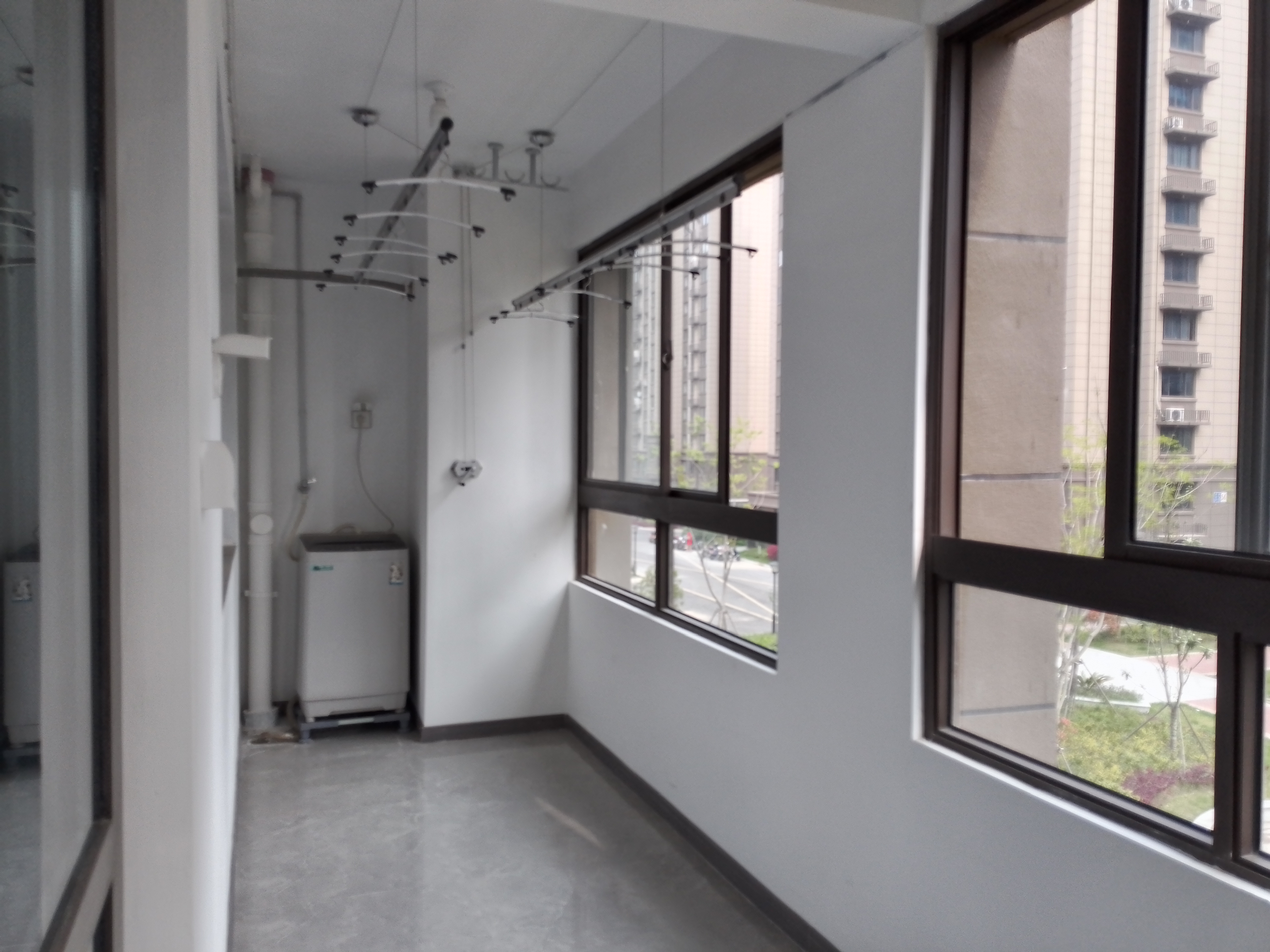兴石花园 3室1厅1卫 112m&sup2;