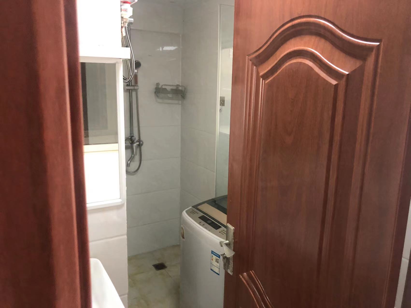 飞马国际 2室2厅1卫 69m&sup2;