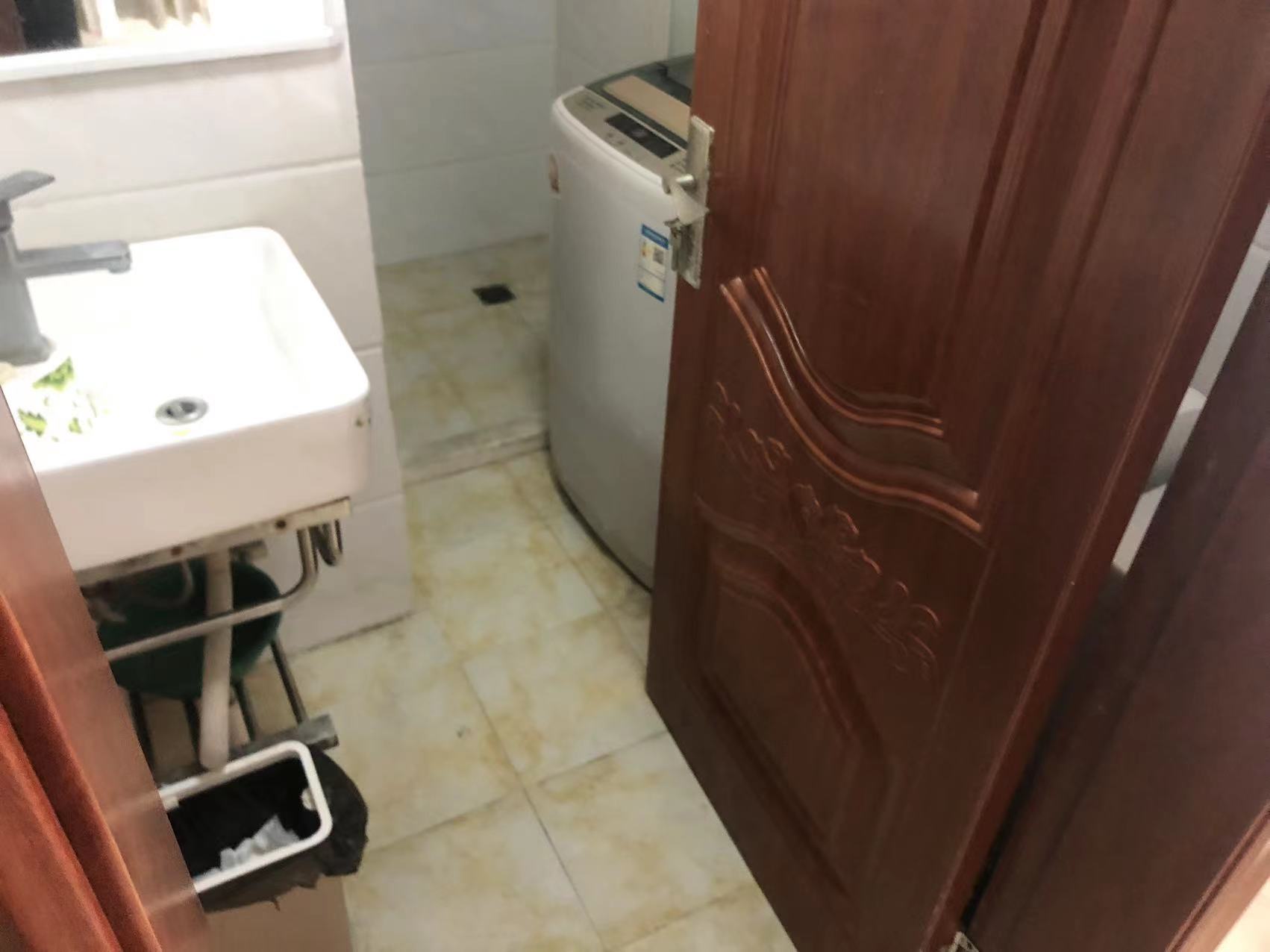 飞马国际 2室2厅1卫 69m&sup2;