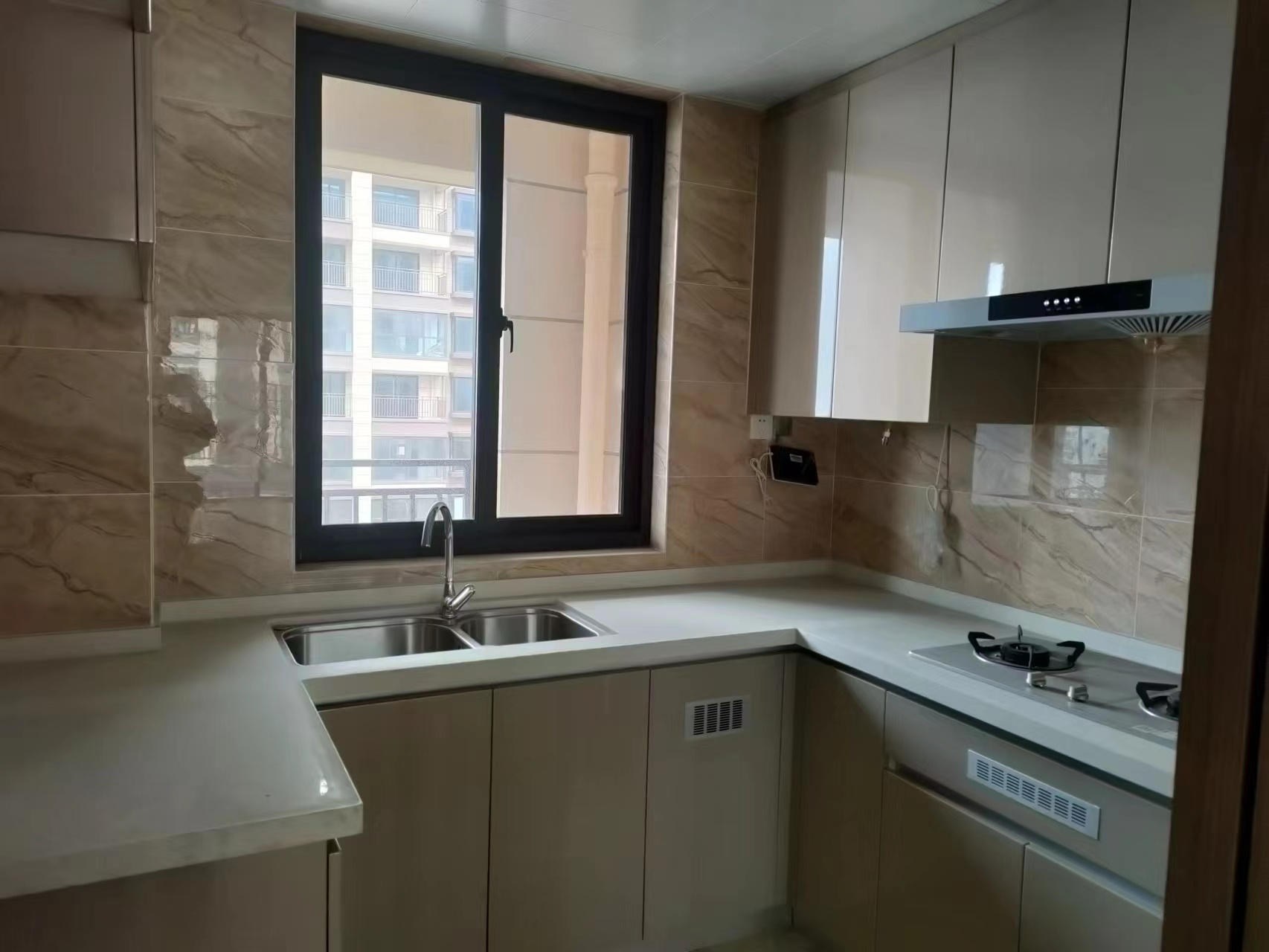 云樾河山 3室2厅2卫 123m&sup2;
